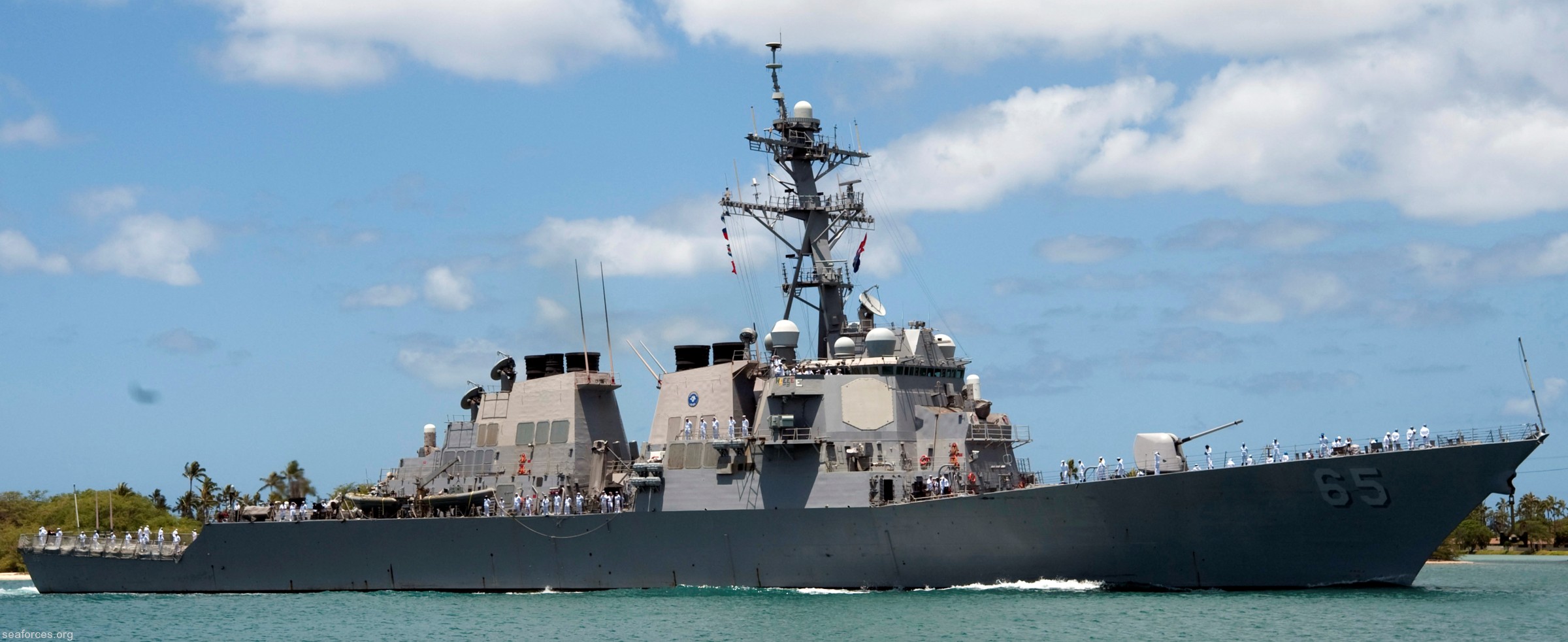 ddg-65 uss benfold arleigh burke class destroyer navy 39 pearl harbor hawaii