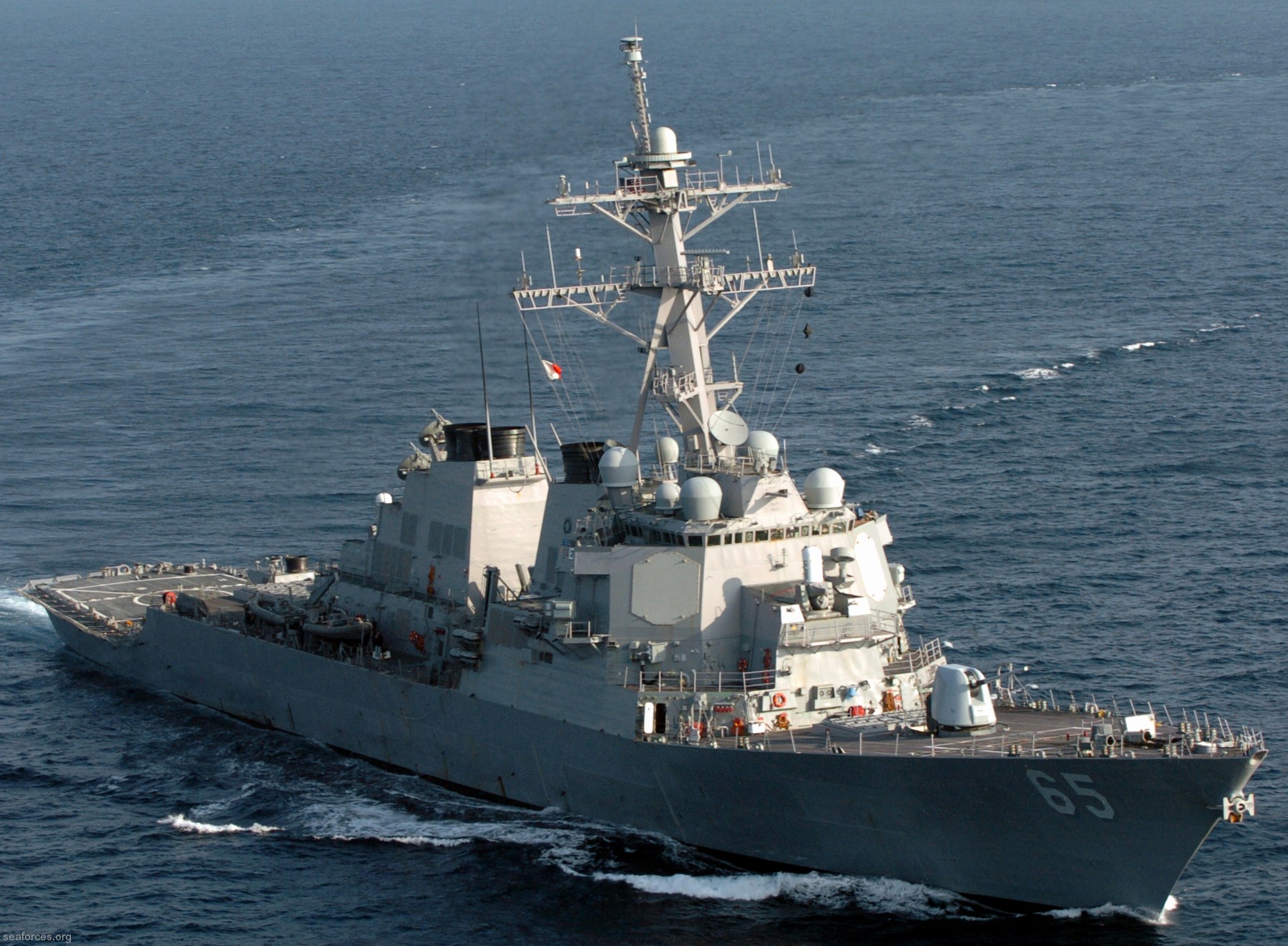 ddg-65 uss benfold arleigh burke class destroyer navy 49 andaman sea