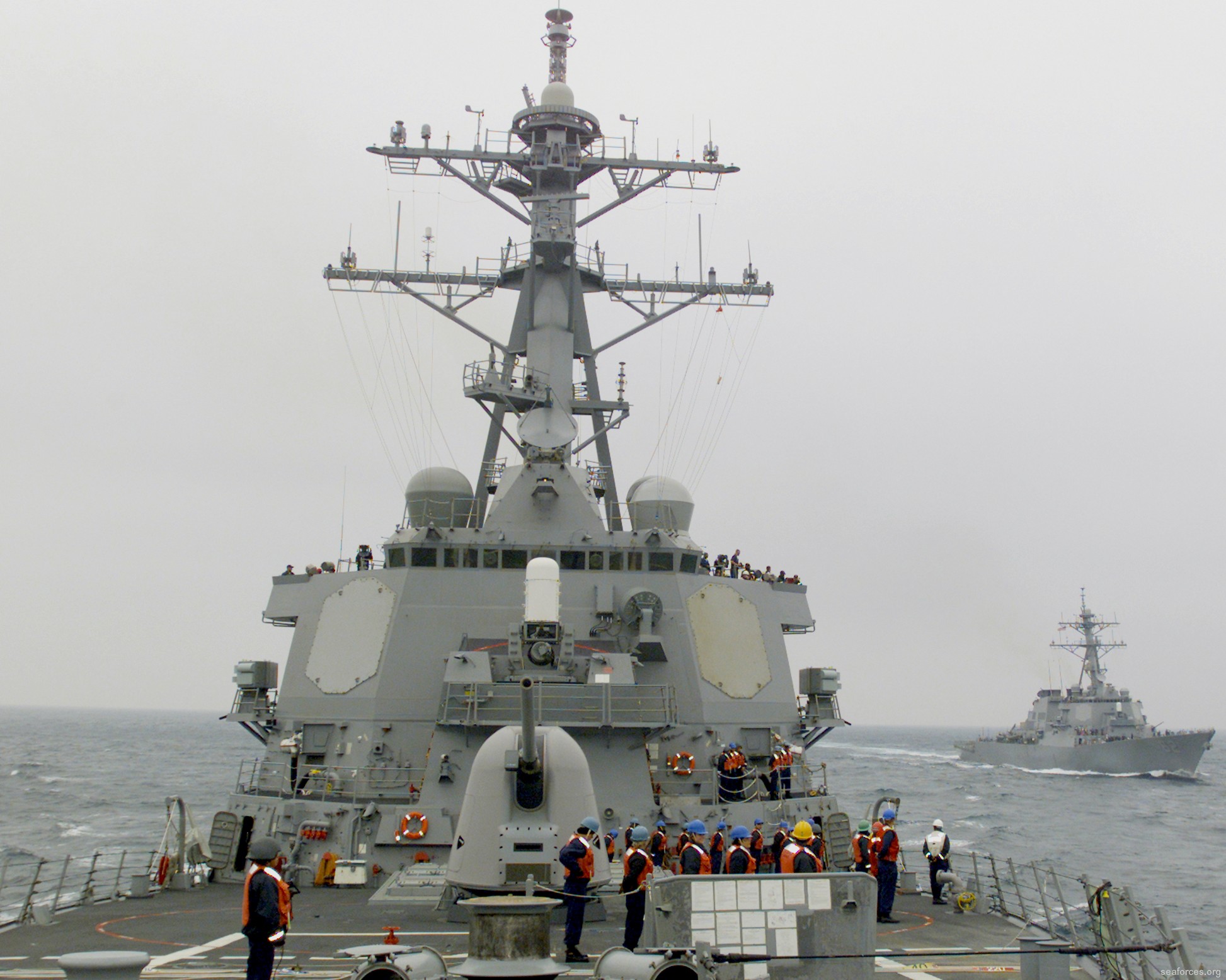 ddg-65 uss benfold arleigh burke class destroyer navy 54