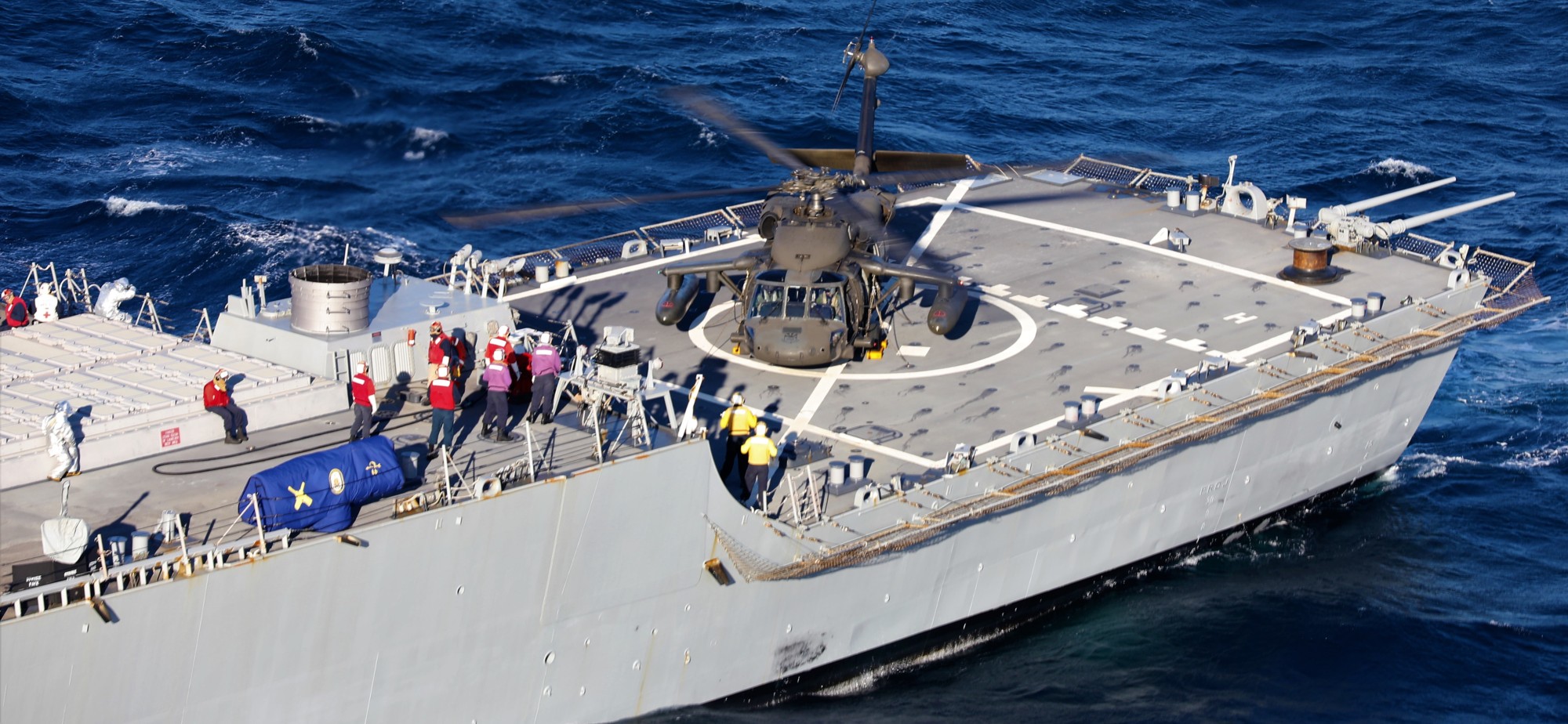 ddg-65 uss benfold guided missile destroyer us army uh-60 blackhawk helicopter 2021 74