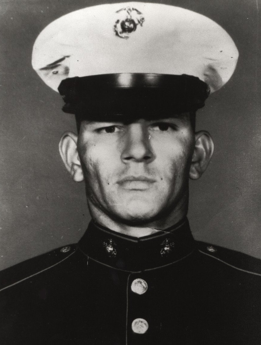alfredo cantu gonzalez sergeant usmc ddg uss 02