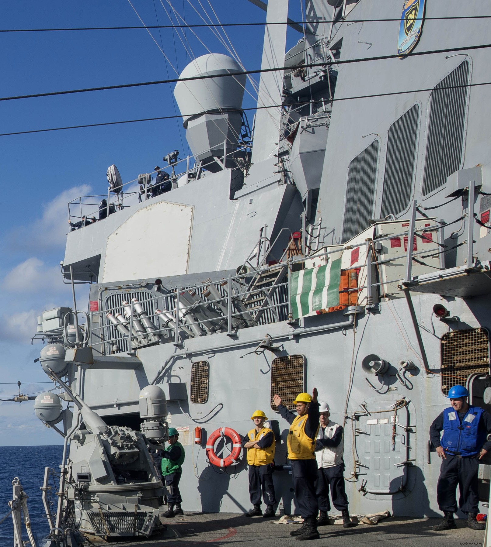 ddg-67 uss cole guided missile destroyer arleigh burke class navy aegis 16