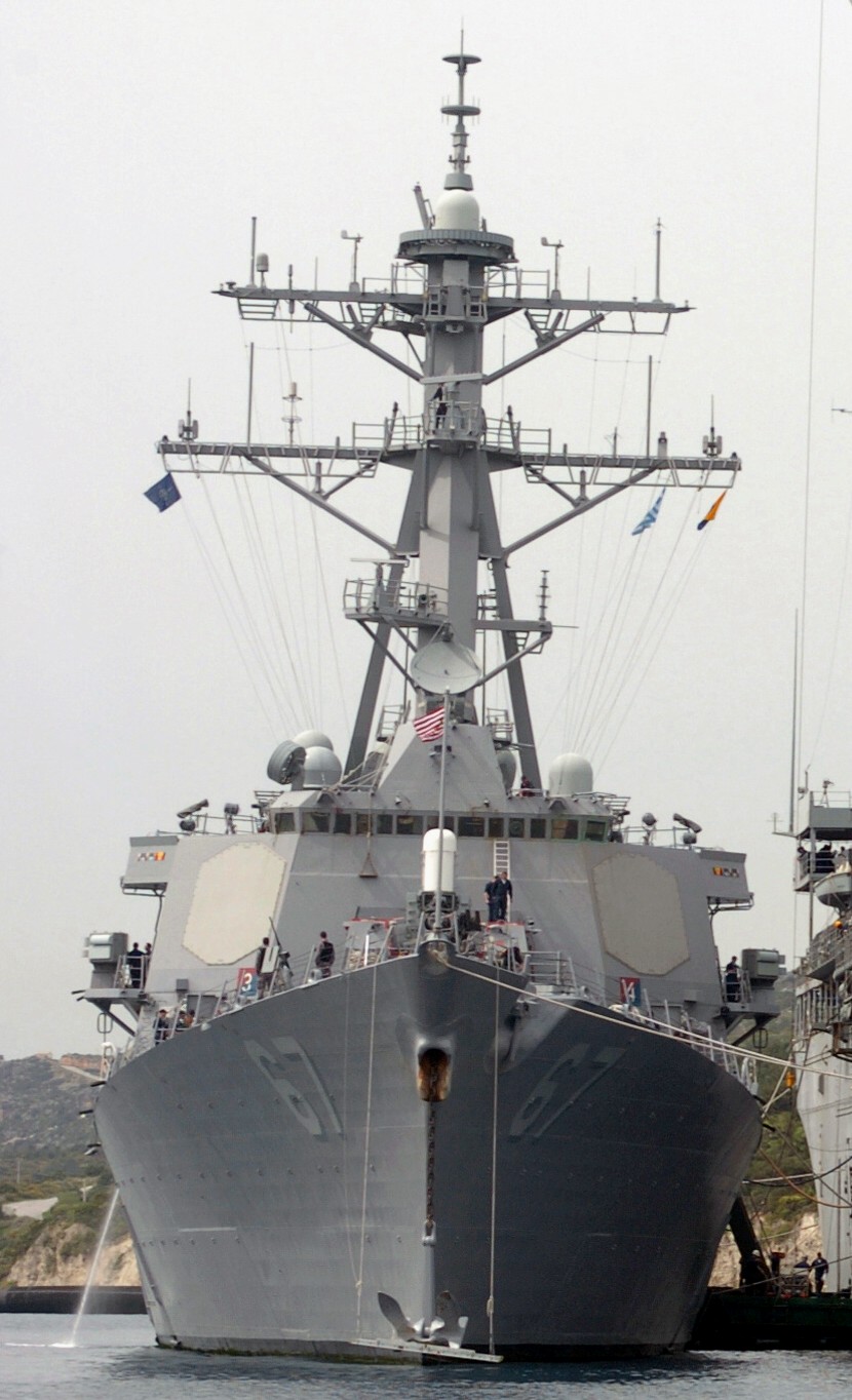 ddg-67 uss cole guided missile destroyer arleigh burke class navy aegis 38 la maddalena italy