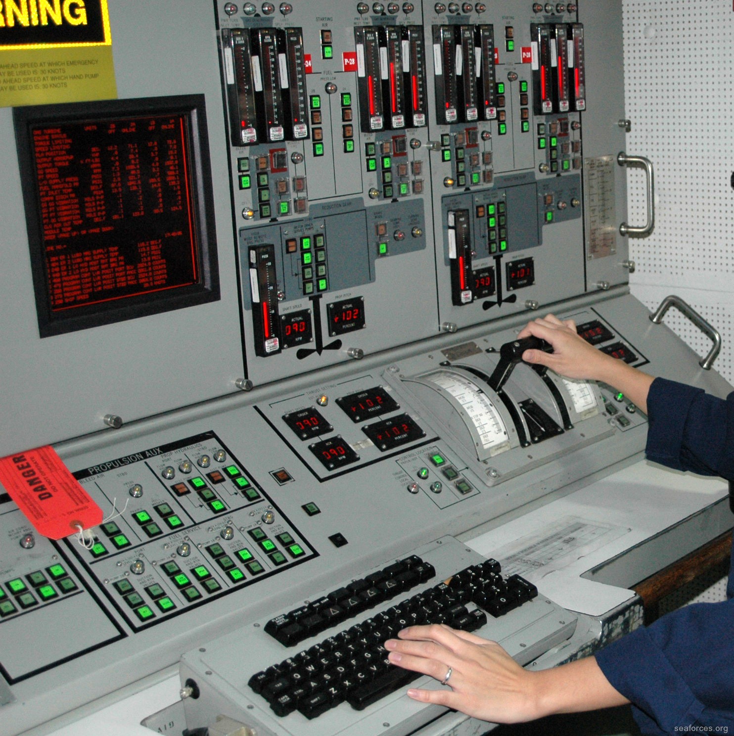 ddg-75 uss donald cook destroyer us navy 130 propulsion auxilary control console