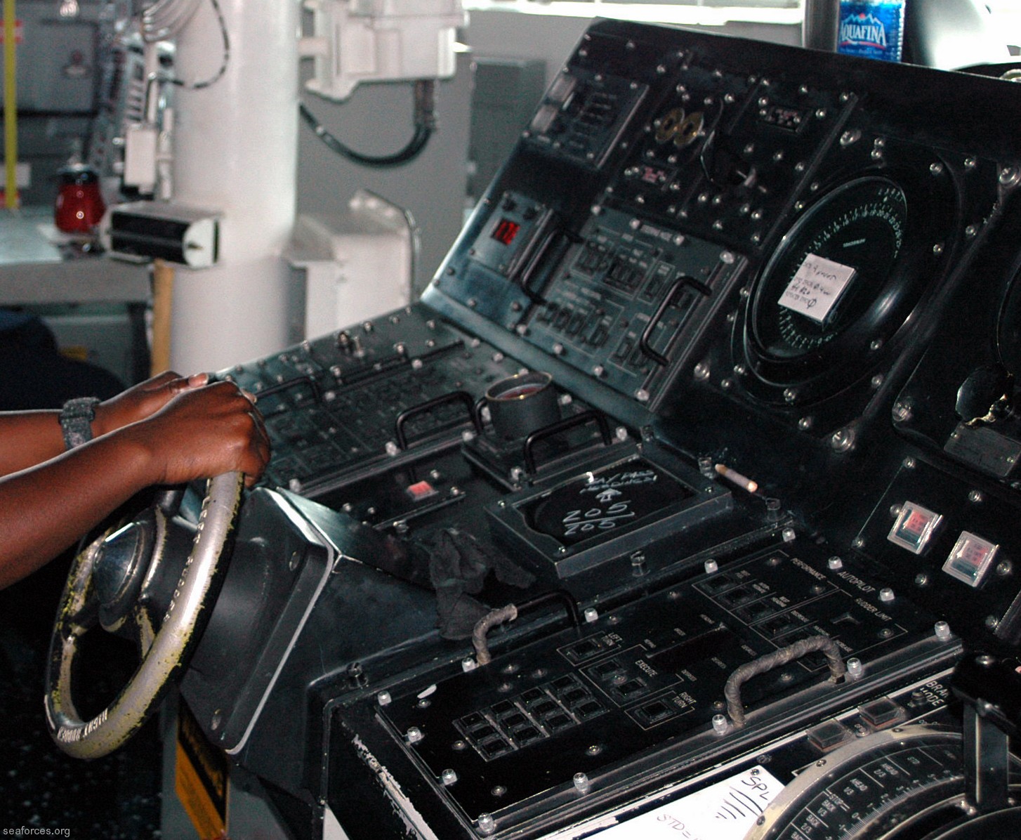 ddg-75 uss donald cook destroyer us navy 154 helm steering