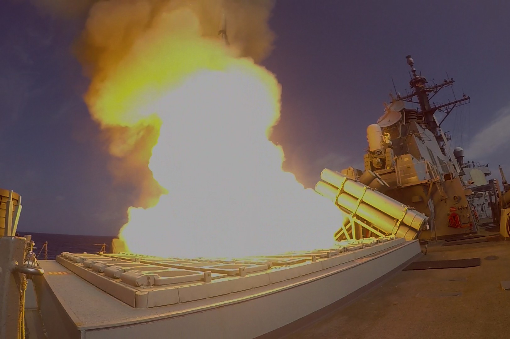 ddg-77 uss o'kane guided missile destroyer arleigh burke class navy aegis 04 rim-66 sm-2mr standard mk. 41 vertical launching system vls