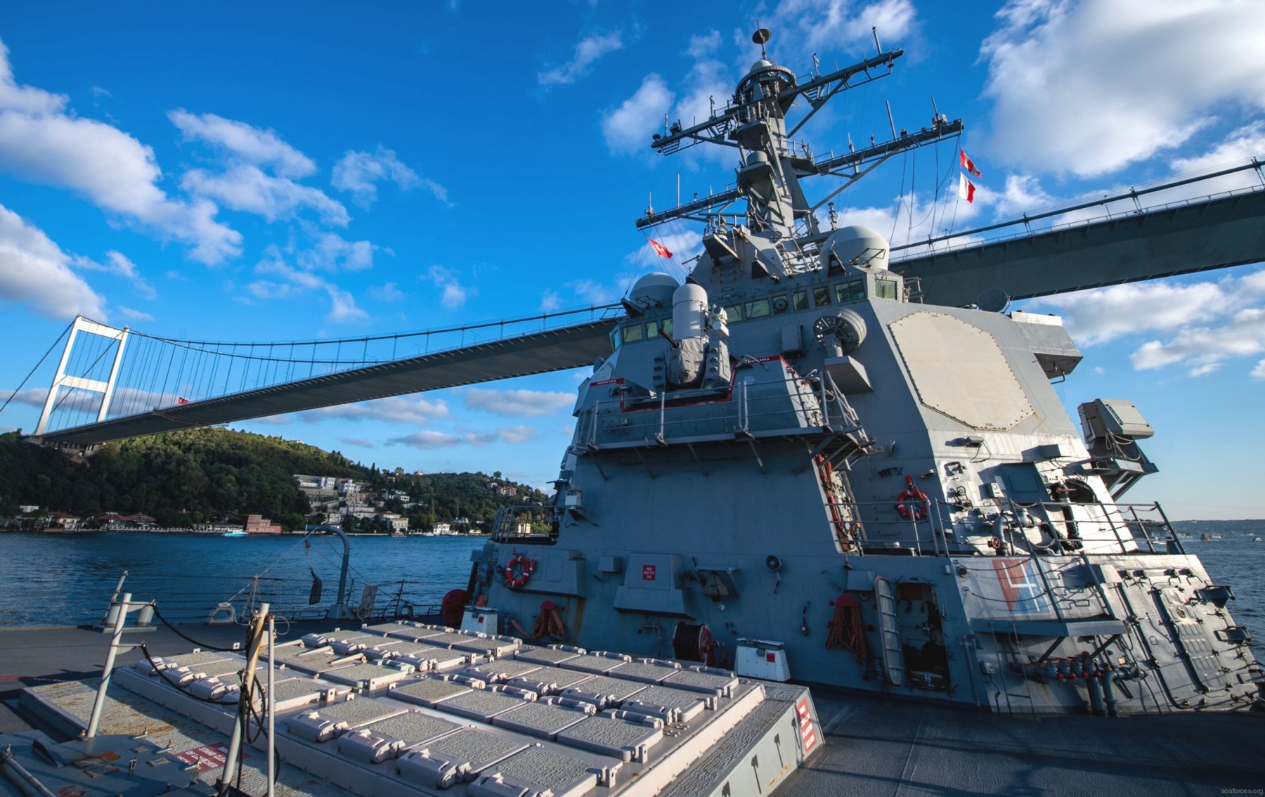 ddg-78 uss porter guided missile destroyer arleigh burke class aegis 08 bosphorus strait turkey