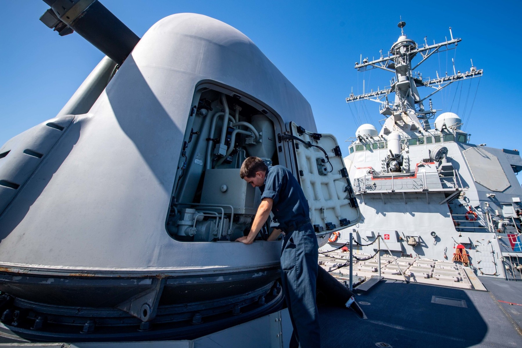 ddg-78 uss porter guided missile destroyer arleigh burke class aegis 09 mk.45 mod.2 gun