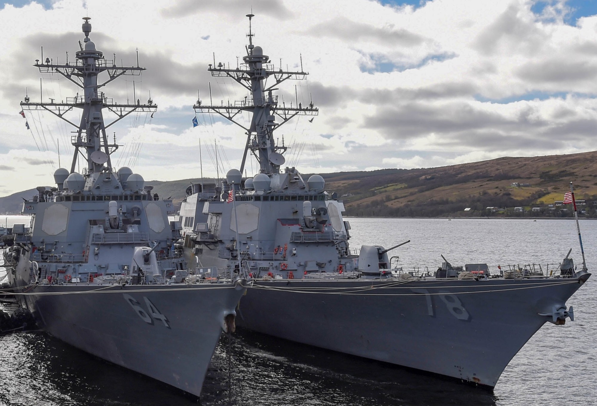 ddg-78 uss porter guided missile destroyer arleigh burke class aegis 24 faslane scotland nato exercise