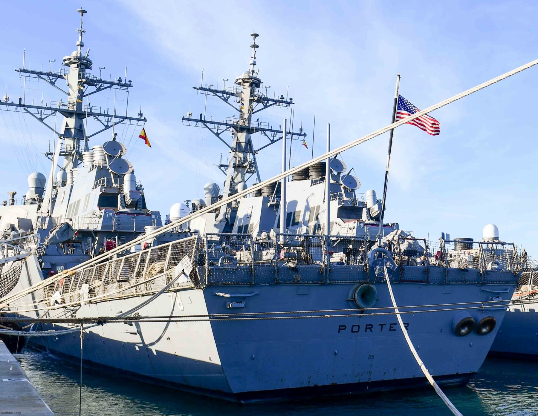 ddg-78 uss porter guided missile destroyer arleigh burke class aegis 38 naval station rota cadiz spain