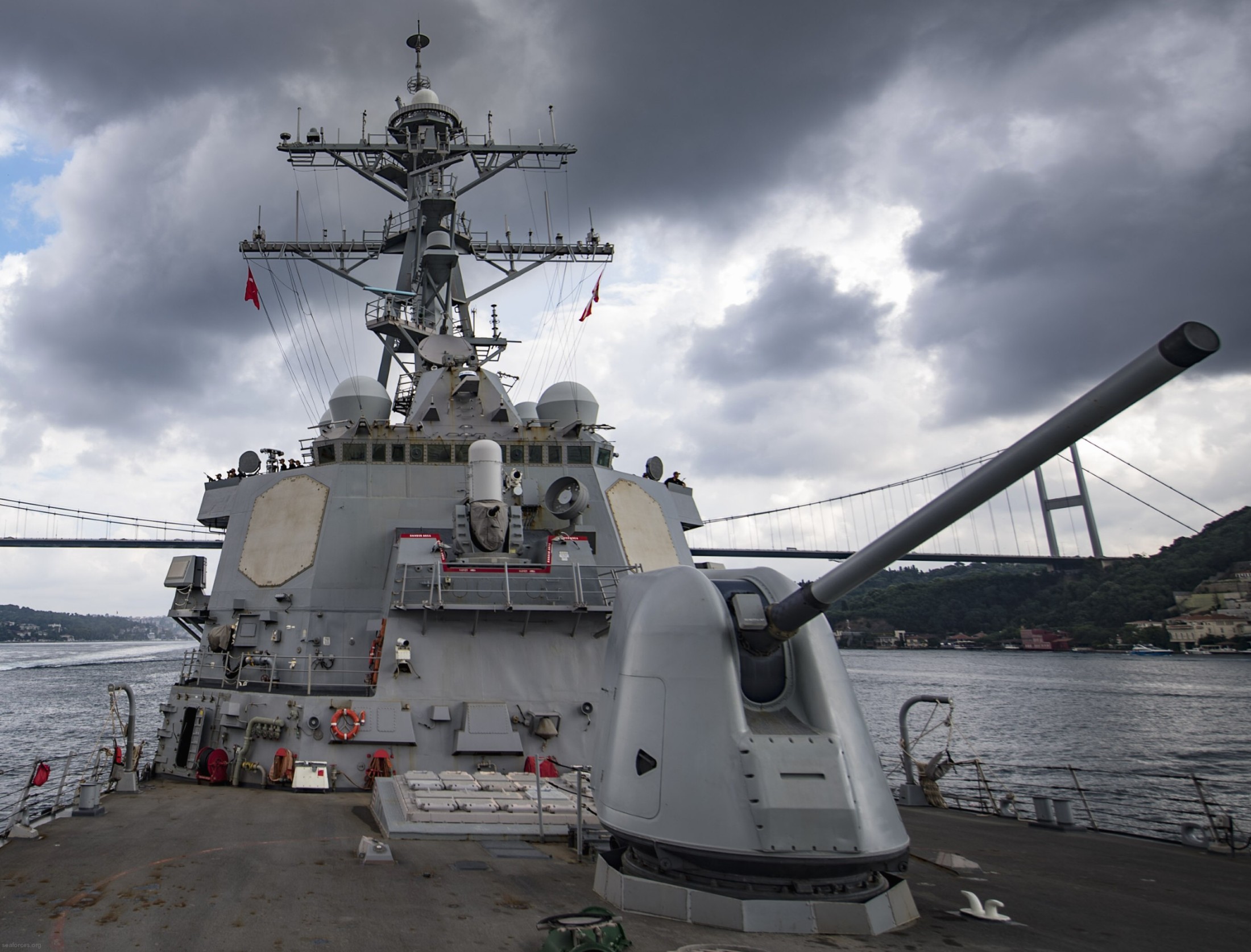 ddg-78 uss porter guided missile destroyer arleigh burke class aegis 40 bosphorus strait