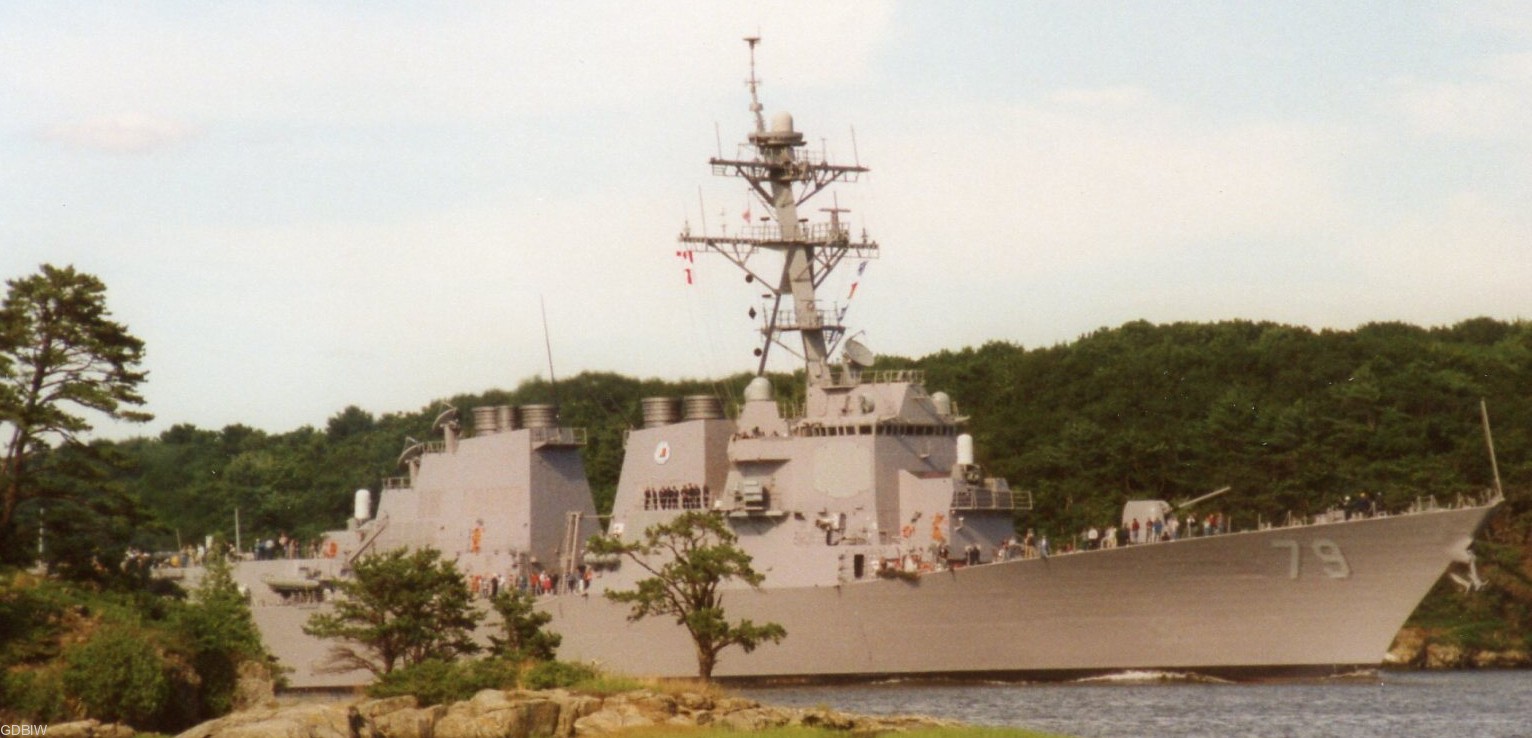 ddg-79 uss oscar austin guided missile destroyer arleigh burke class gdbiw bath iron works maine 81