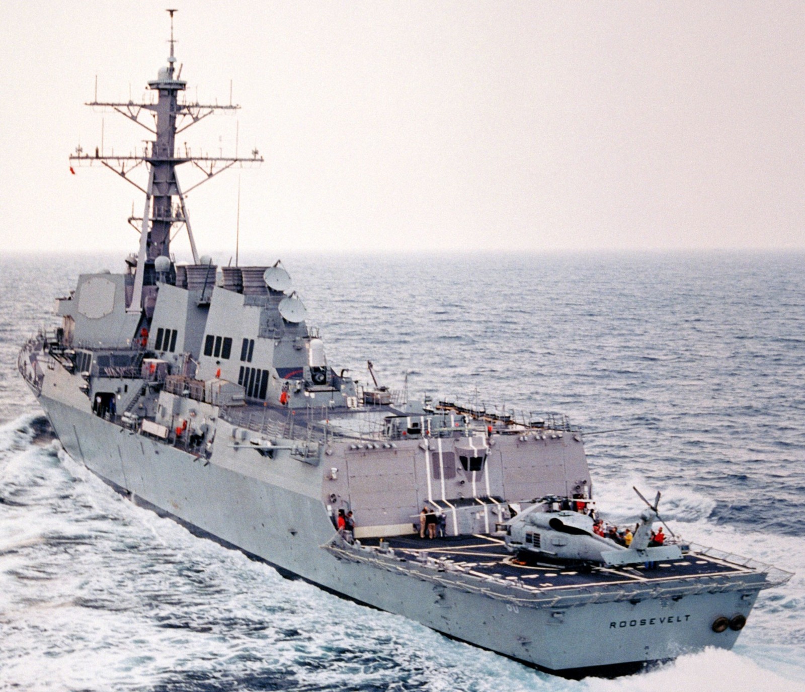 ddg-80 uss roosevelt guided missile destroyer arleigh burke class us navy trials ingalls 04