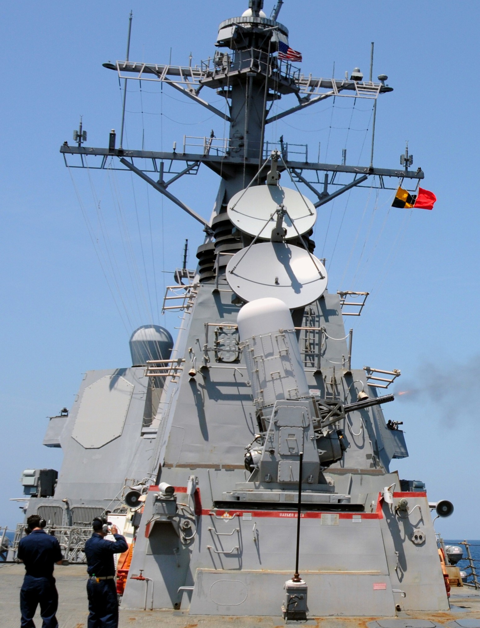 ddg-80 uss roosevelt guided missile destroyer arleigh burke class us navy 27 mk.15 ciws