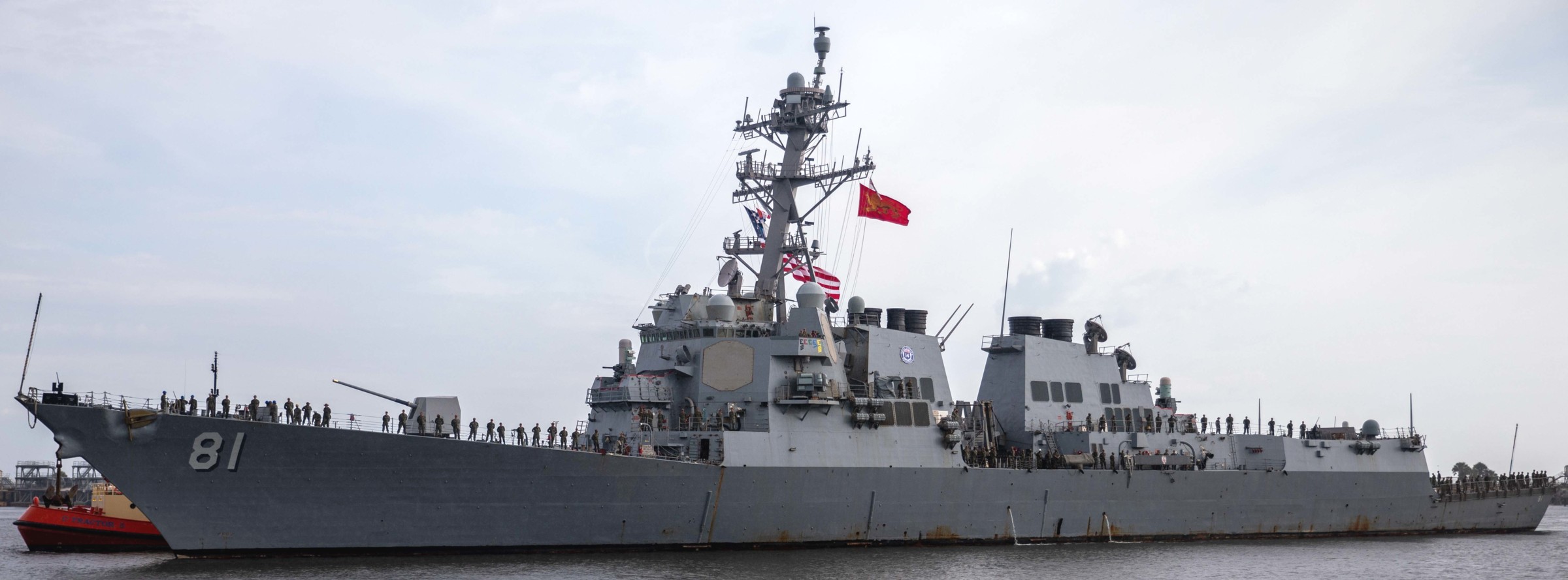 ddg-81 uss winston s. churchill arleigh burke class guided missile destroyer arriving naval station mayport florida 2021