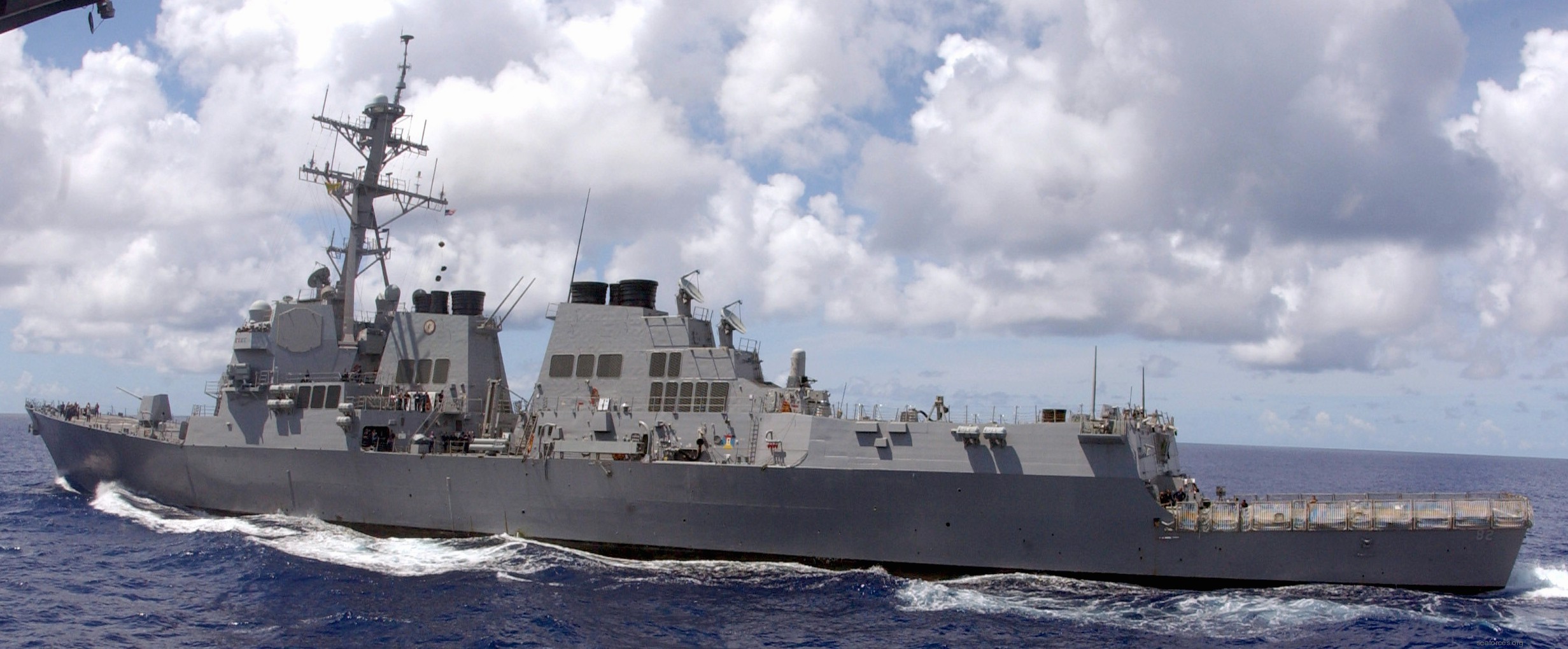 ddg-82 uss lassen arleigh burke class guided missile destroyer aegis 81