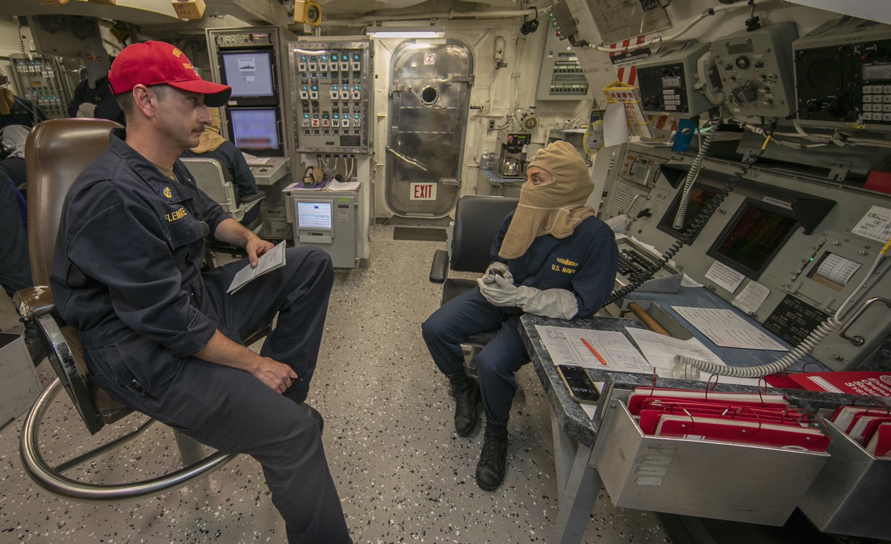 ddg-82 uss lassen arleigh burke class guided missile destroyer engineering department 92