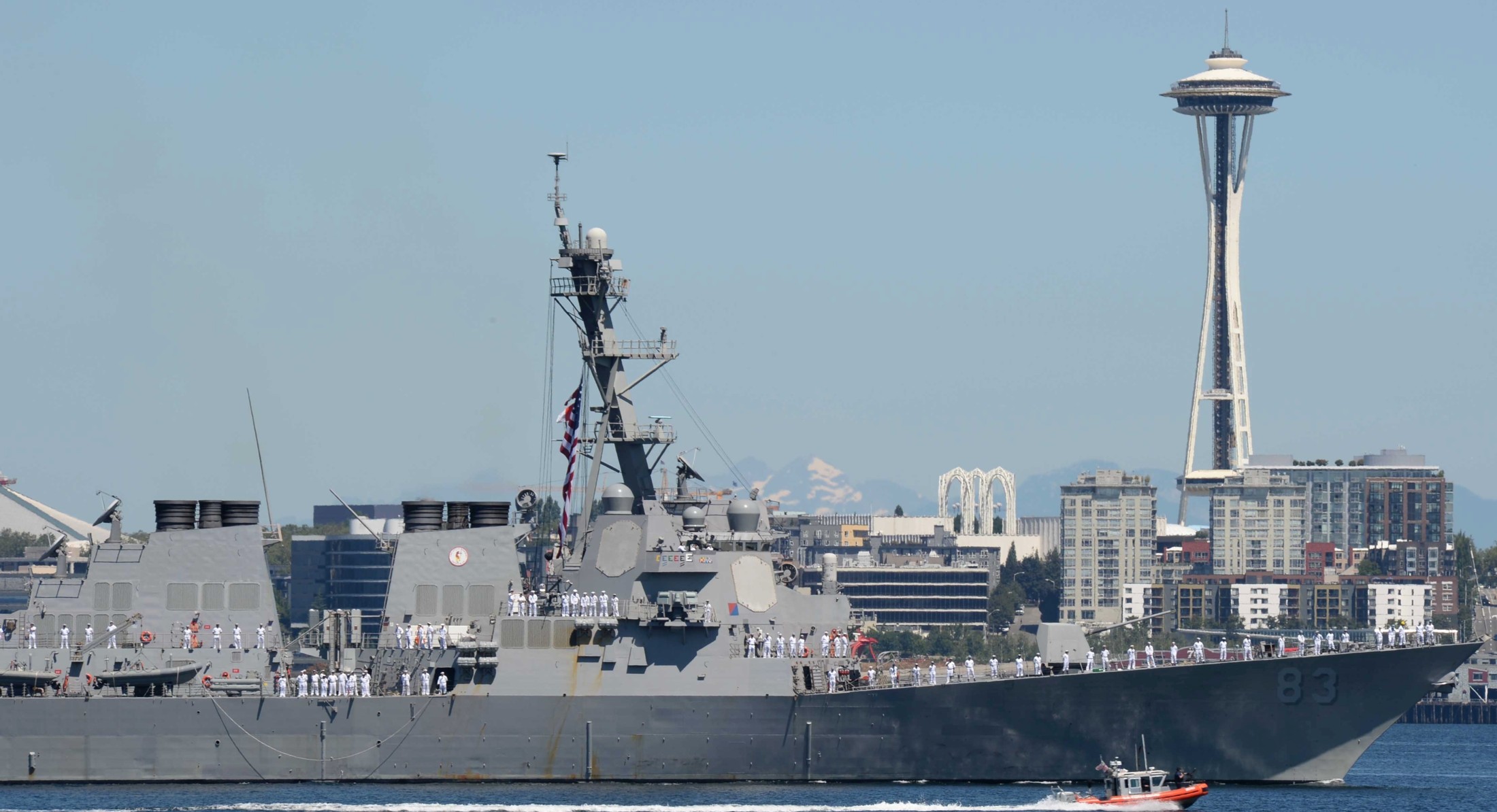 ddg-83 uss howard arleigh burke class guided missile destroyer seattle seafair fleet week 2014 35