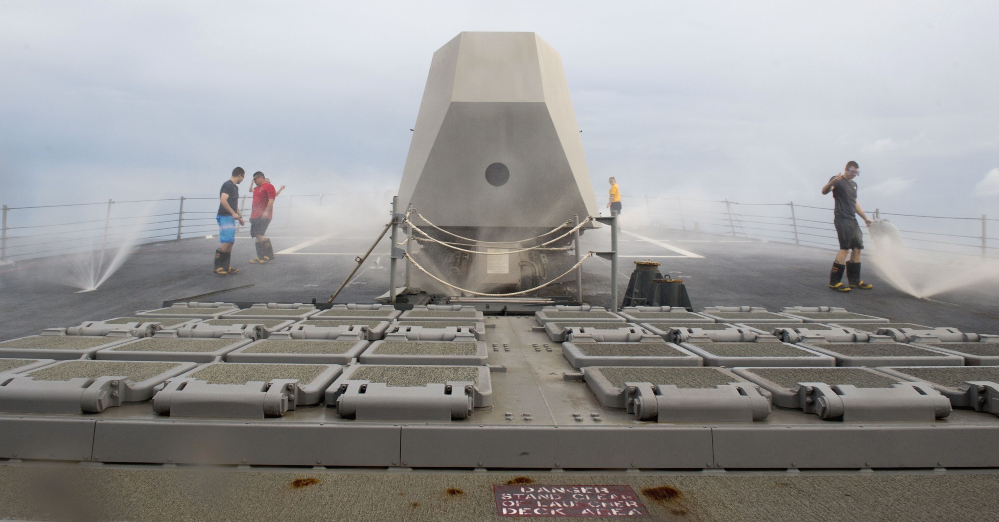 ddg-83 uss howard arleigh burke class guided missile destroyer mk.41 vertical launching system vls 60