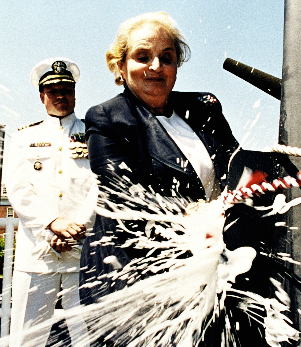 ddg-85 uss mccampbell arleigh burke class guided missile destroyer christening madeleine albright secretary state 2000