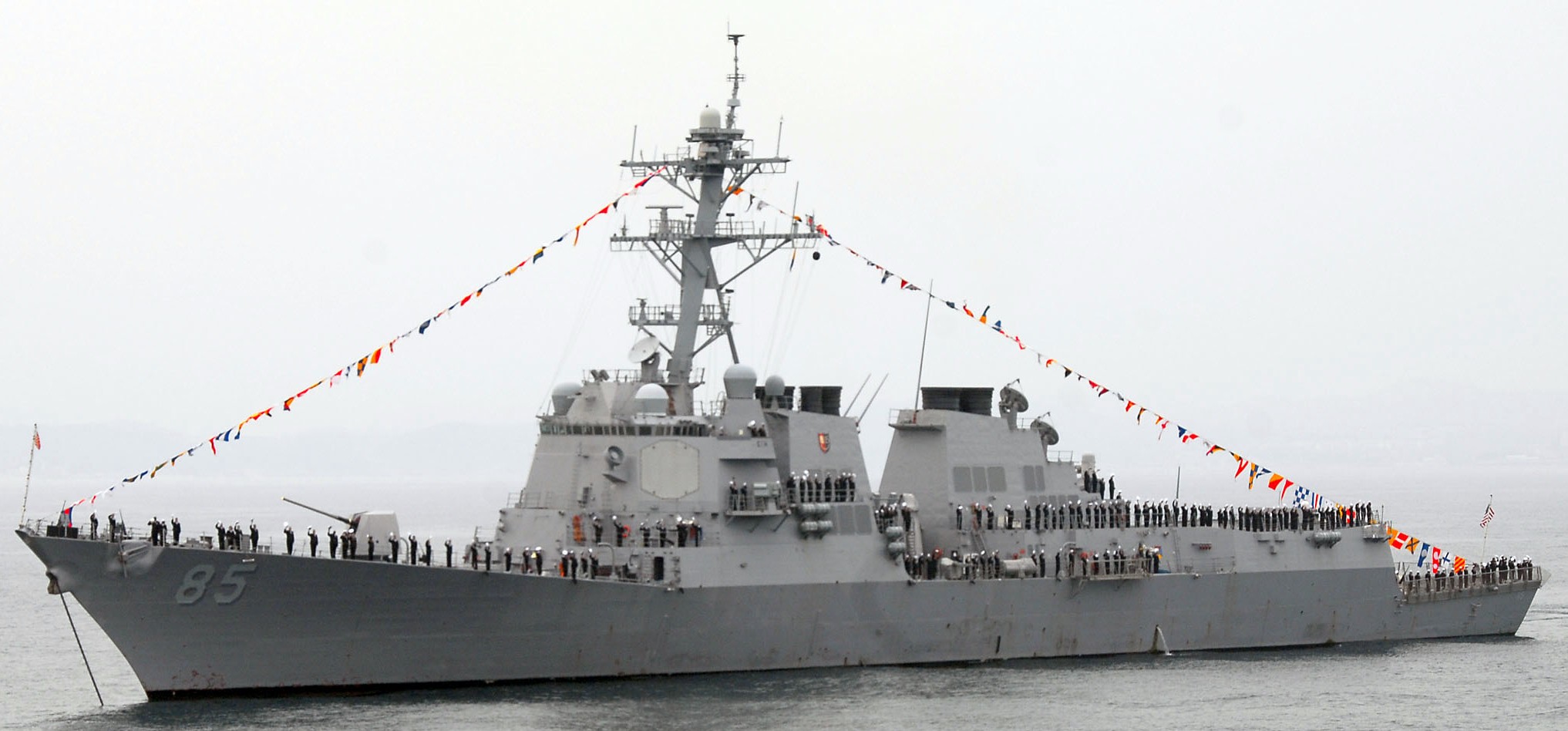 ddg-85 uss mccampbell arleigh burke class guided missile destroyer busan republic korea 21