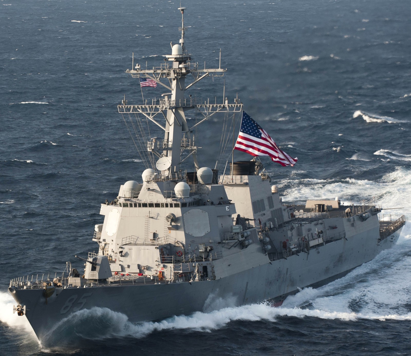 ddg-85 uss mccampbell arleigh burke class guided missile destroyer 2012 35