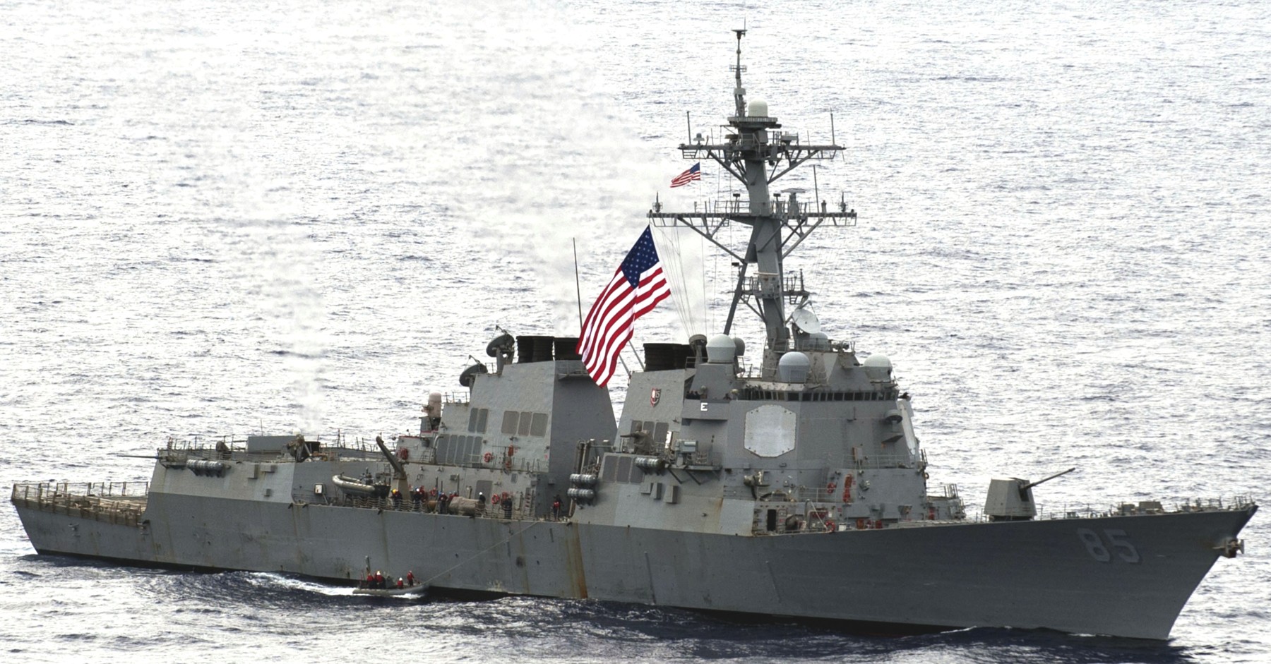 ddg-85 uss mccampbell arleigh burke class guided missile destroyer 41