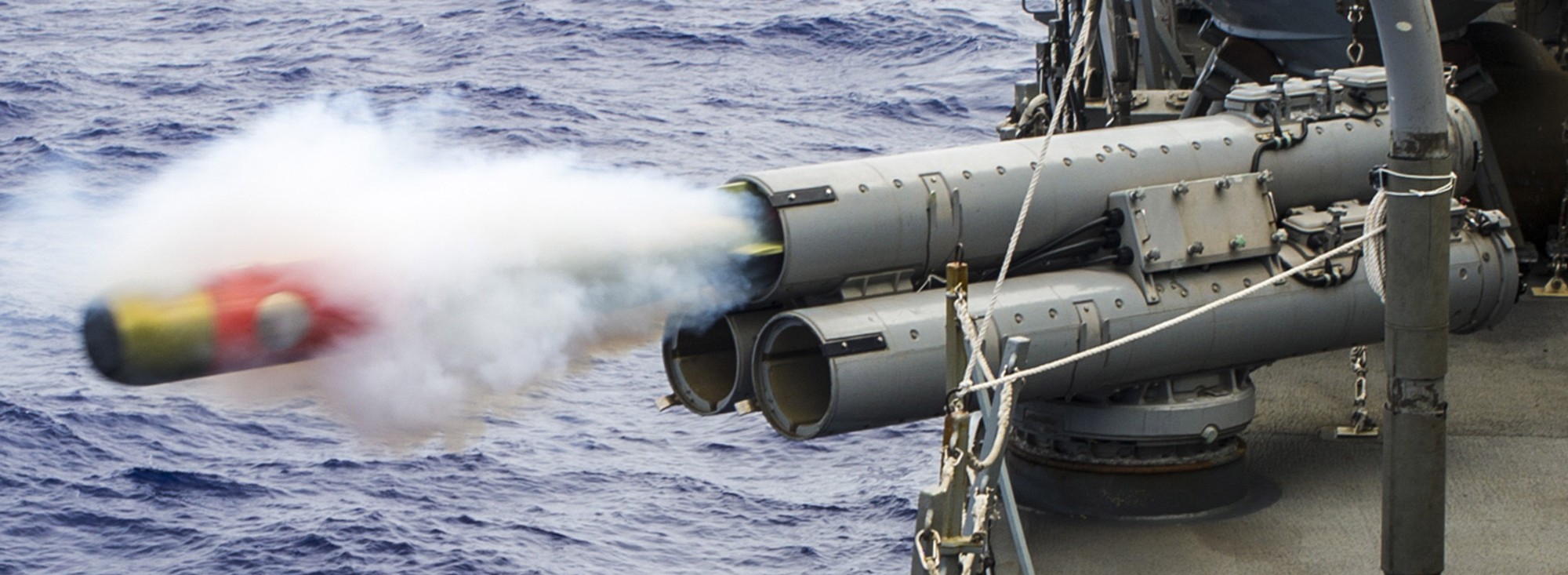 ddg-85 uss mccampbell arleigh burke class guided missile destroyer mk.46 torpedo multi sail 2014 53