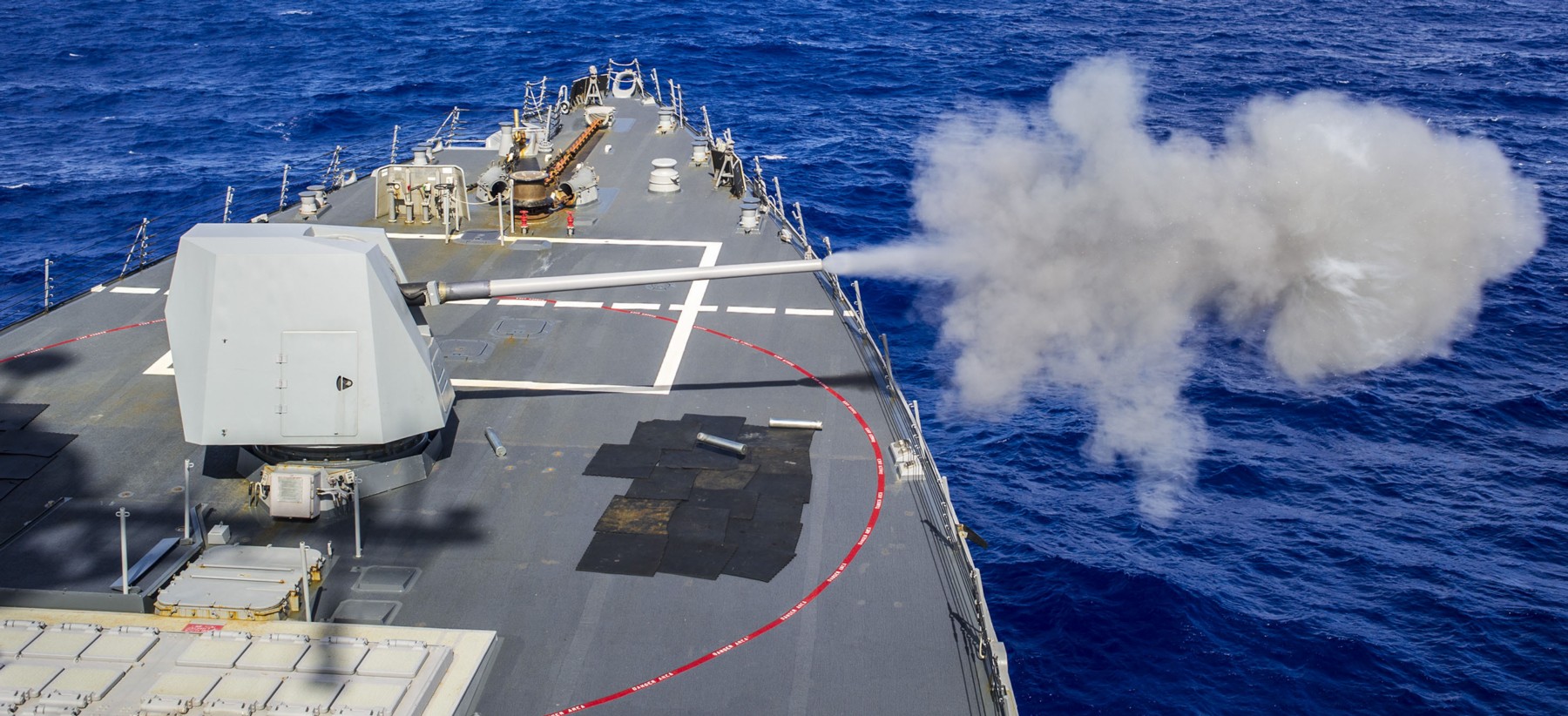 ddg-85 uss mccampbell arleigh burke class guided missile destroyer gun fire exercise multi sail 2014 54