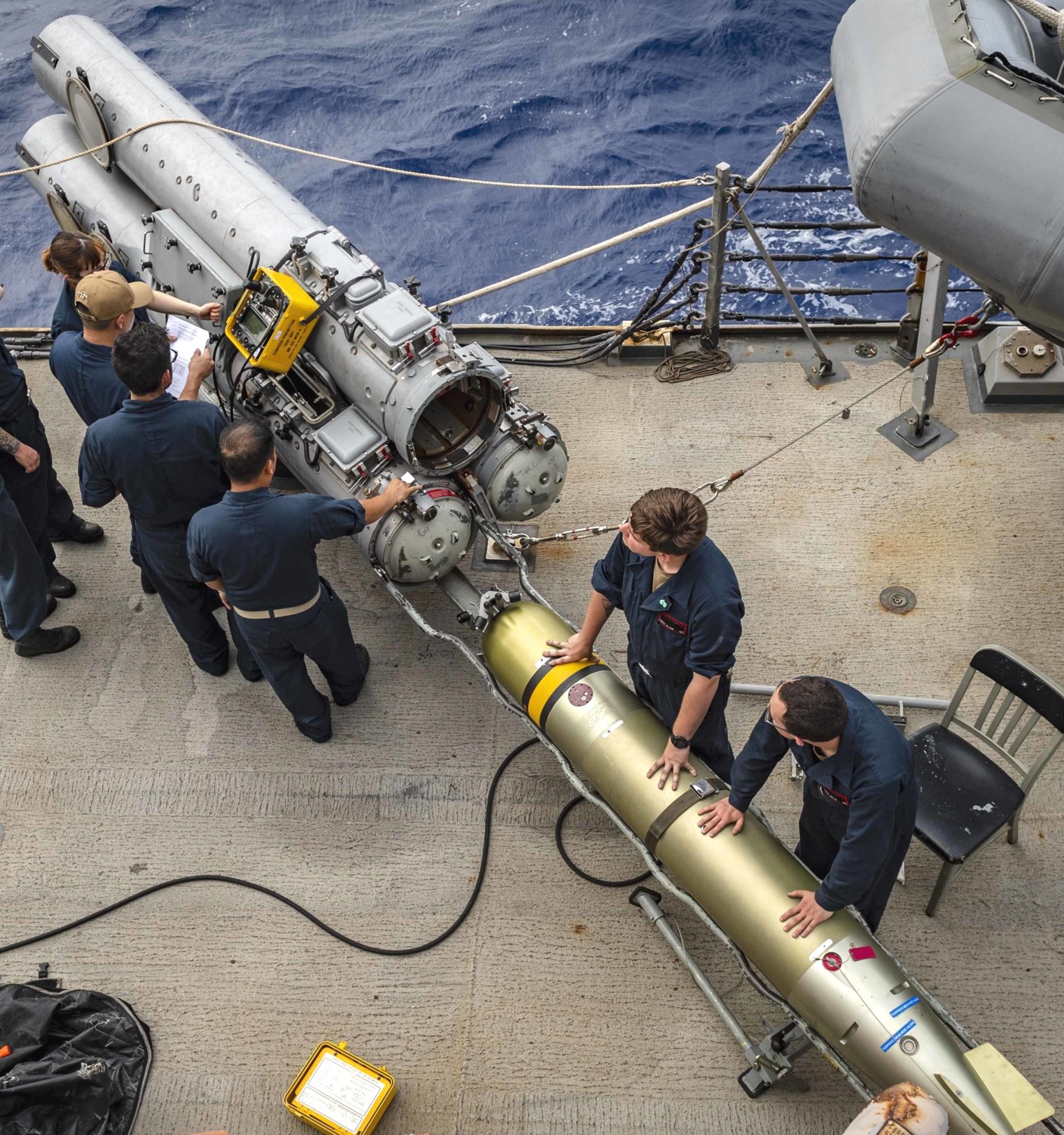 ddg-85 uss mccampbell arleigh burke class guided missile destroyer torpedo exercise 82