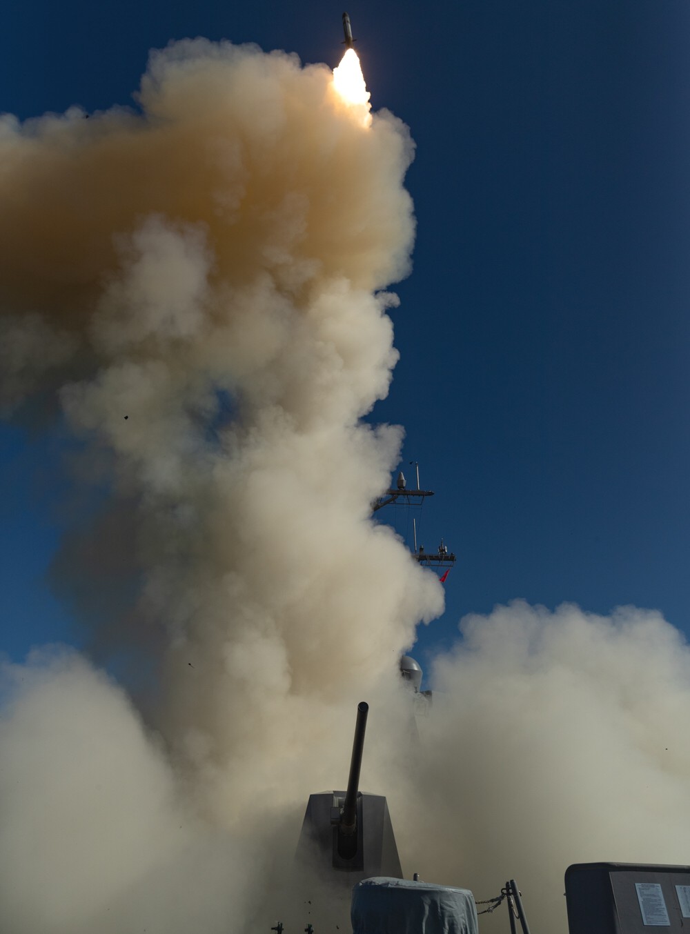 ddg-85 uss mccampbell arleigh burke class guided missile destroyer standard sm-3 84