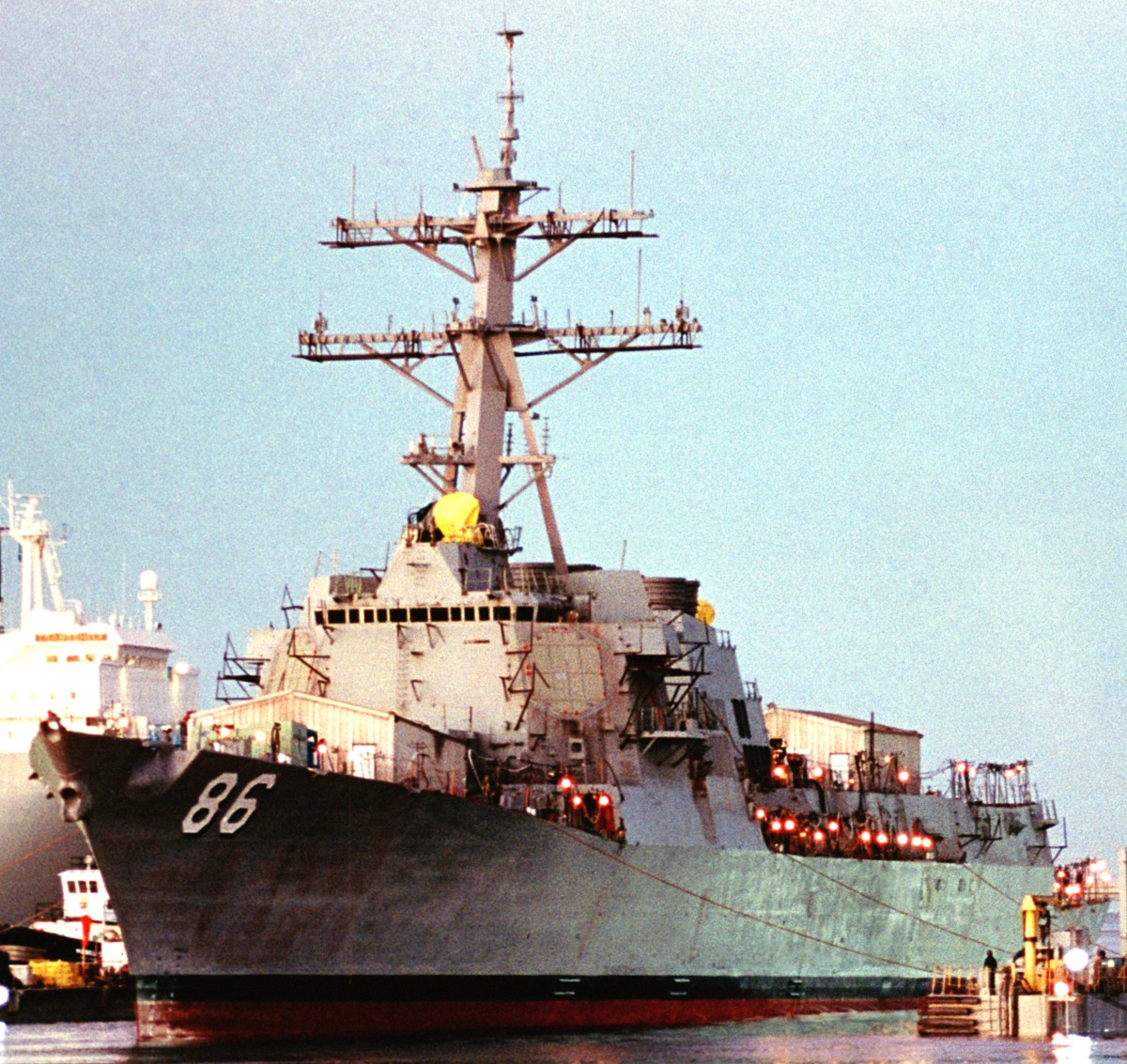 ddg-86 uss shoup arleigh burke class guided missile destroyer launching ngss ingalls 03