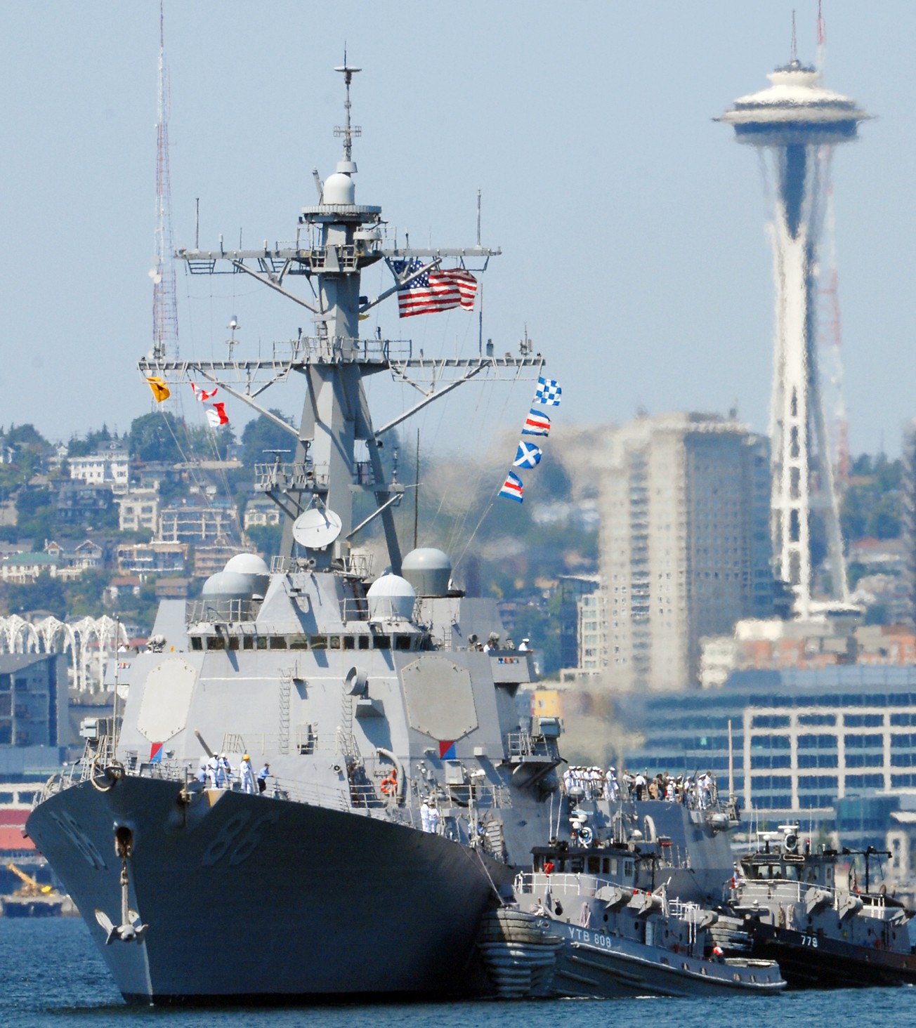 ddg-86 uss shoup arleigh burke class guided missile destroyer seattle seafair fleet week 27