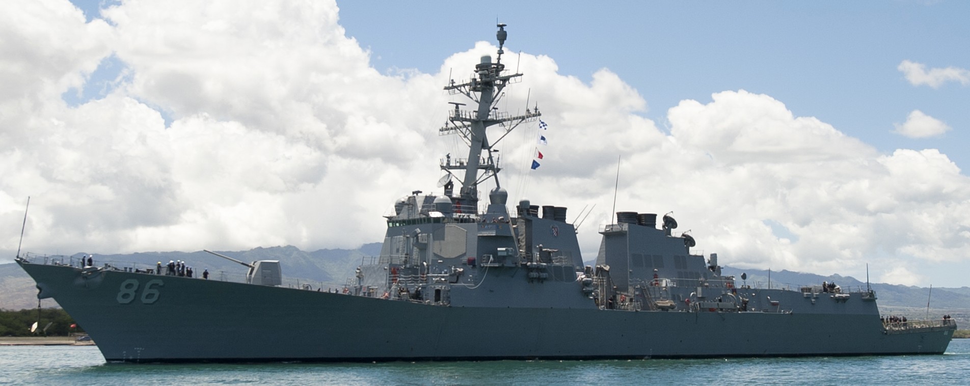 ddg-86 uss shoup arleigh burke class guided missile destroyer 41