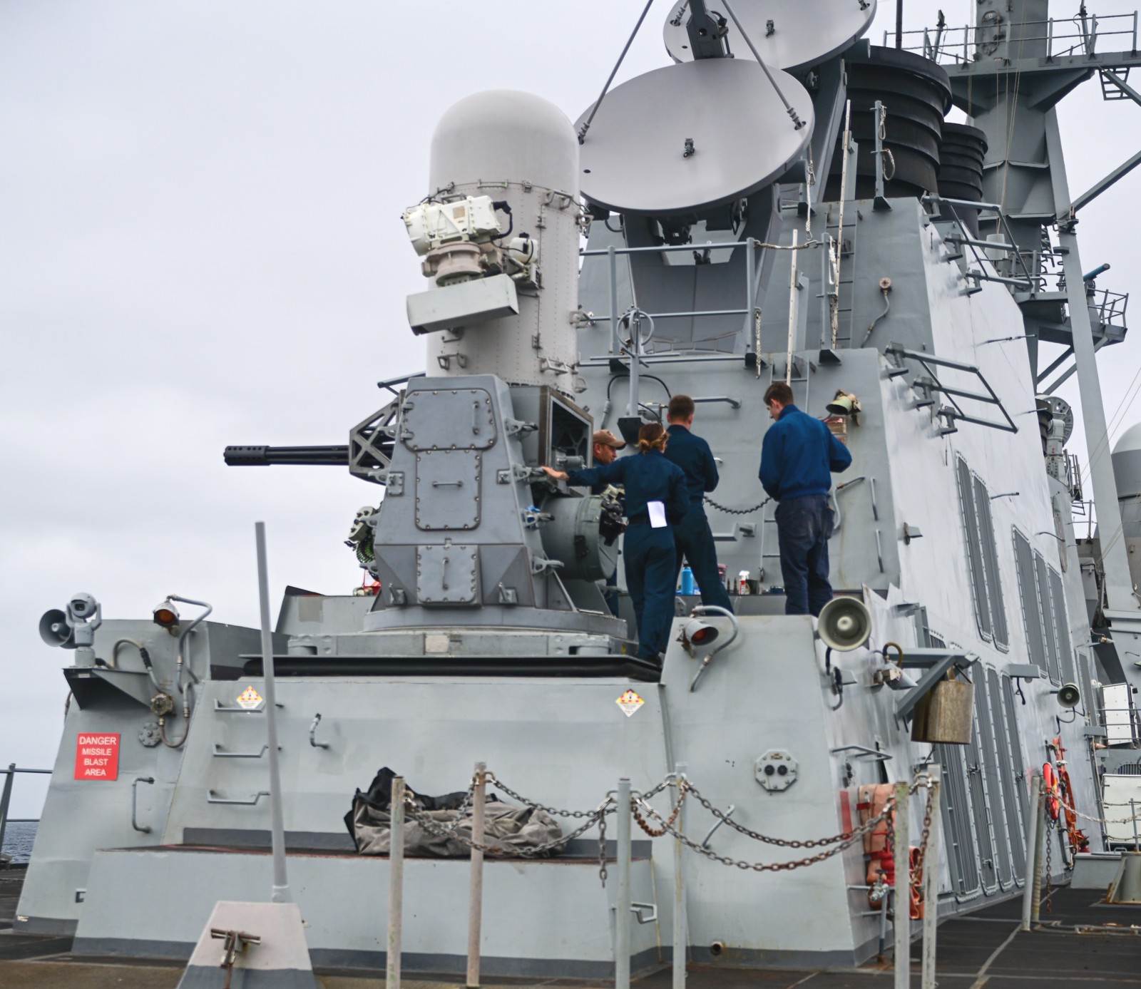 ddg-86 uss shoup arleigh burke class guided missile destroyer mk.15 ciws phalanx 75