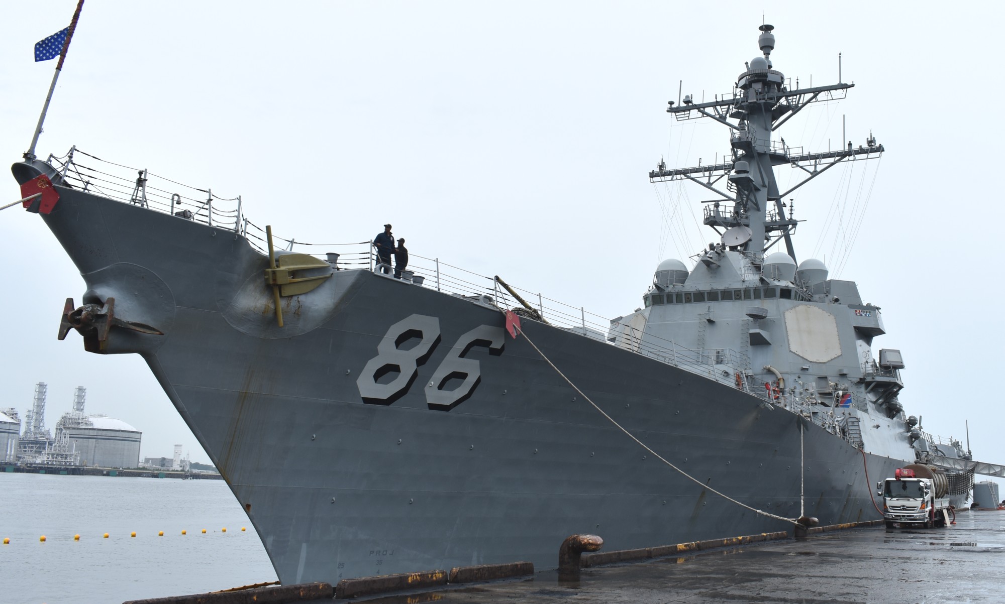 ddg-86 uss shoup arleigh burke class guided missile destroyer sendai japan 83