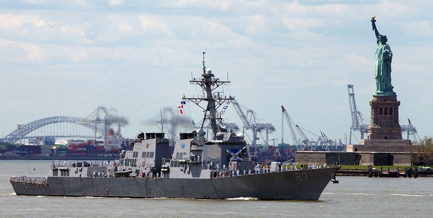 ddg-87 uss mason arleigh burke class guided missile destroyer fleet week new york 2006