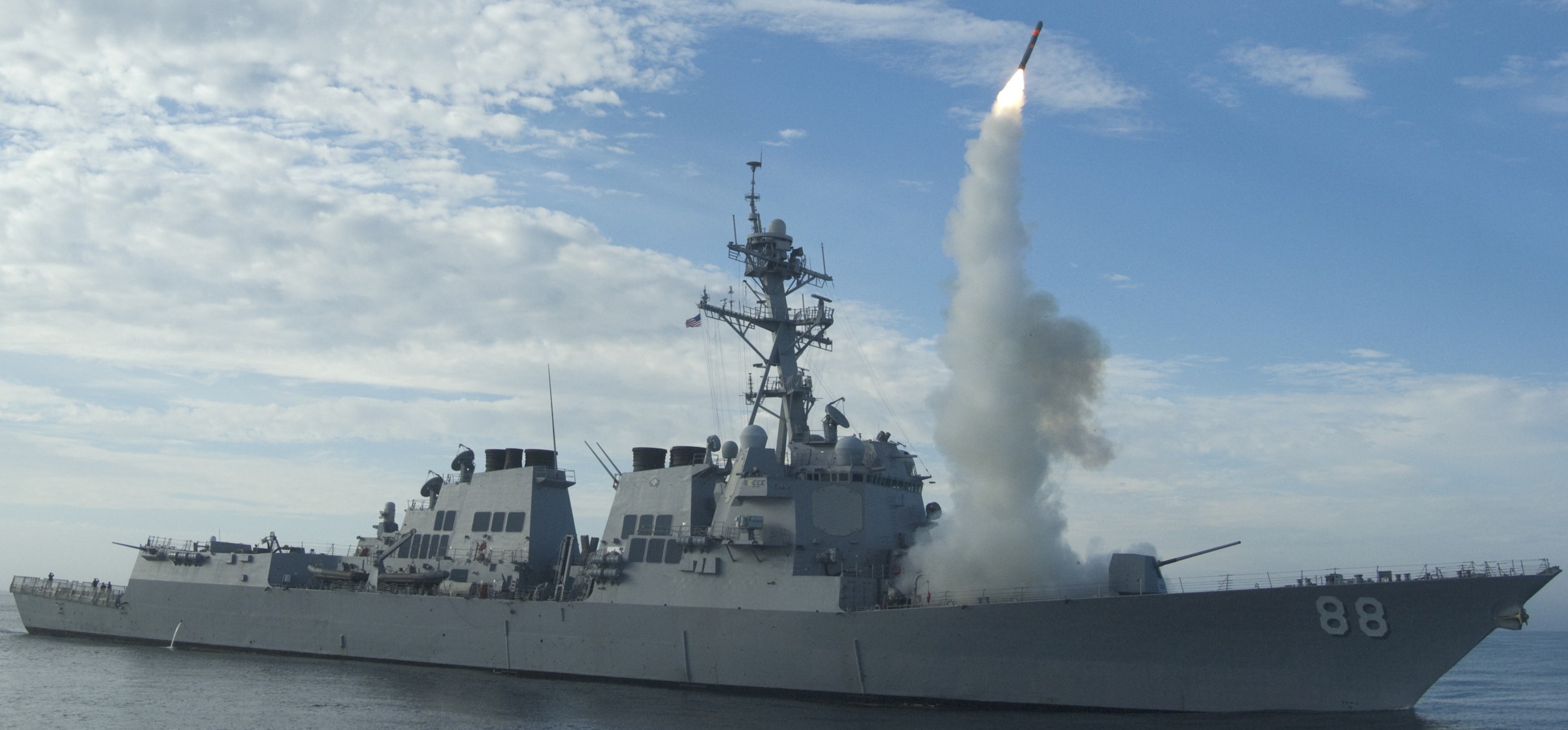 ddg-88 uss preble arleigh burke class guided missile destroyer bgm-109 tomahawk tlam 35