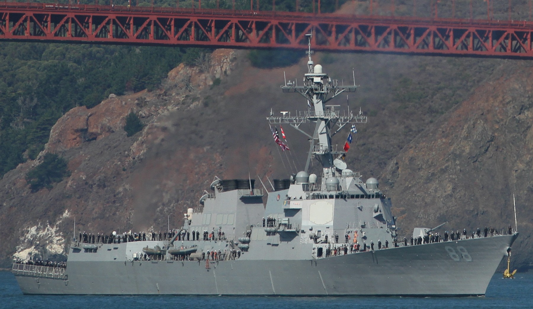 ddg-88 uss preble arleigh burke class guided missile destroyer san francisco fleet week 44