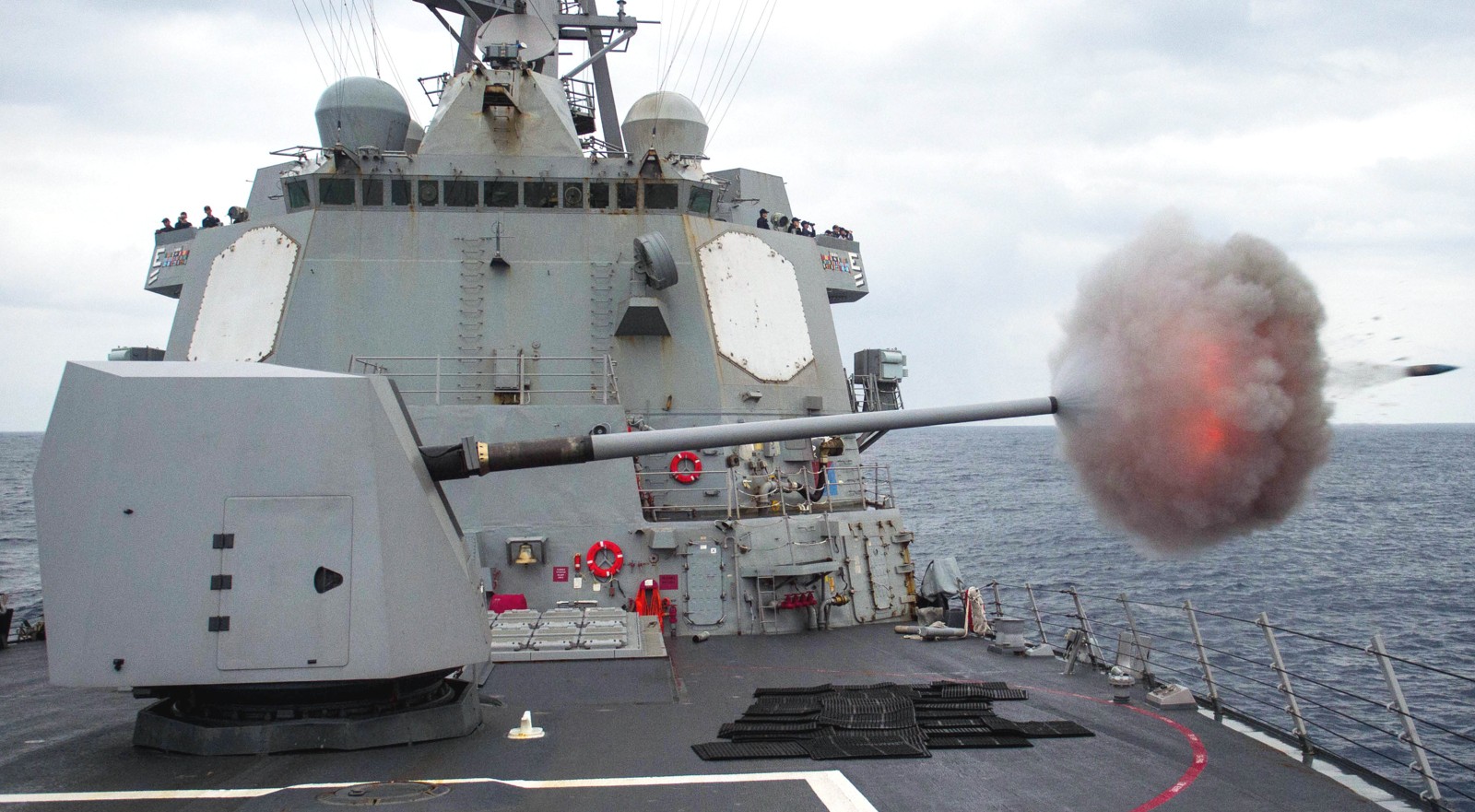 ddg-89 uss mustin arleigh burke class guided missile destroyer aegis gun fire exercise 62