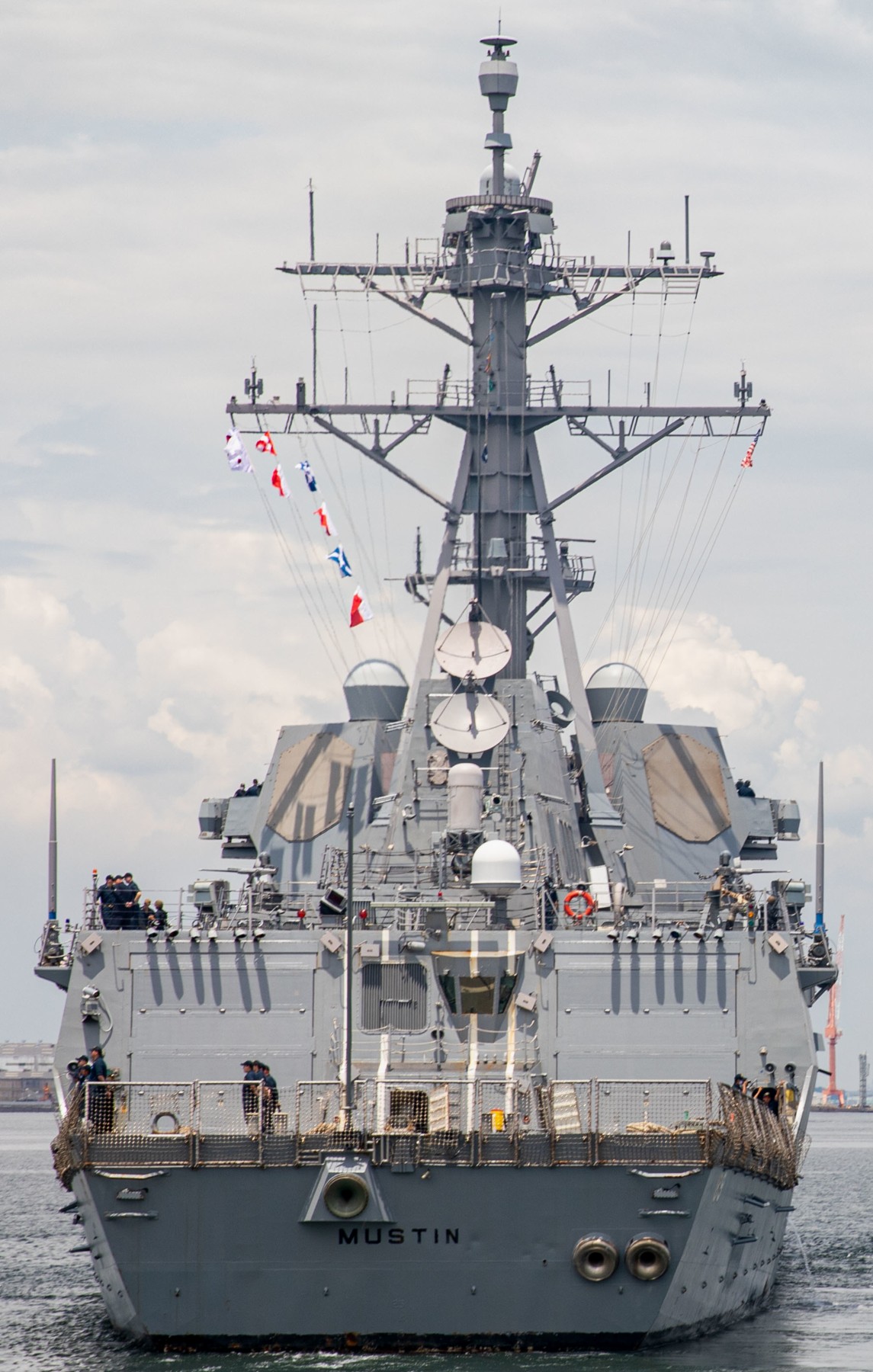 ddg-89 uss mustin arleigh burke class guided missile destroyer aegis departing yokosuka japan 87