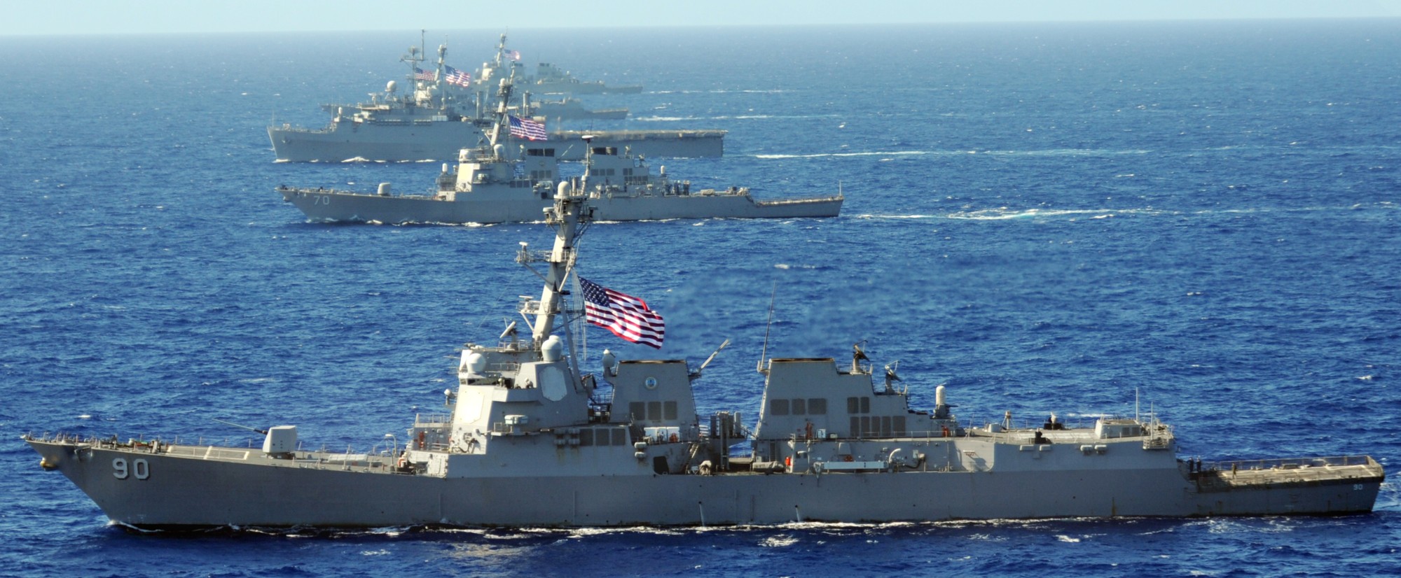 ddg-90 uss chafee arleigh burke class guided missile destroyer rimpac 2010