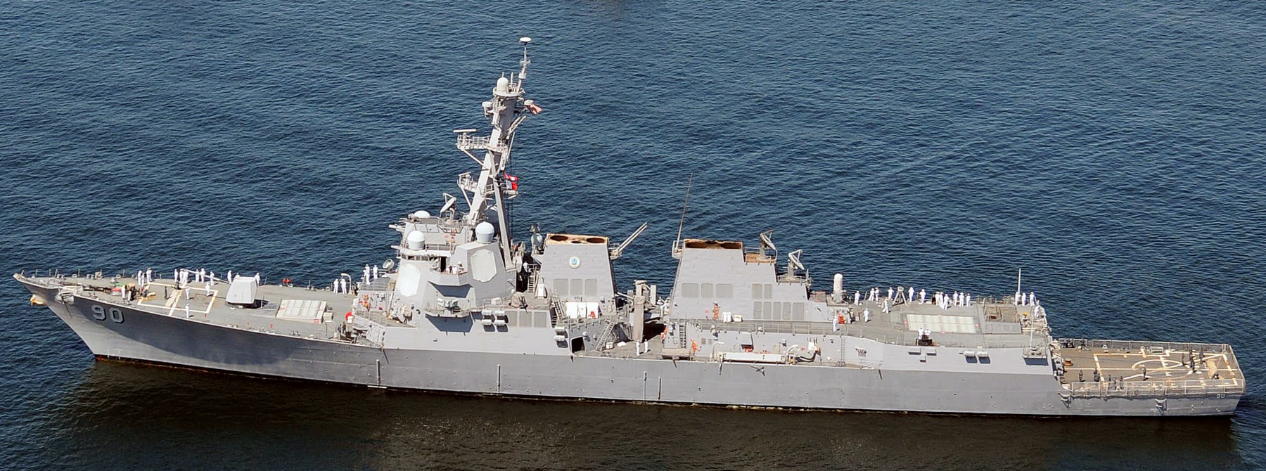 ddg-90 uss chafee arleigh burke class guided missile destroyer seattle seafair fleet week 2011