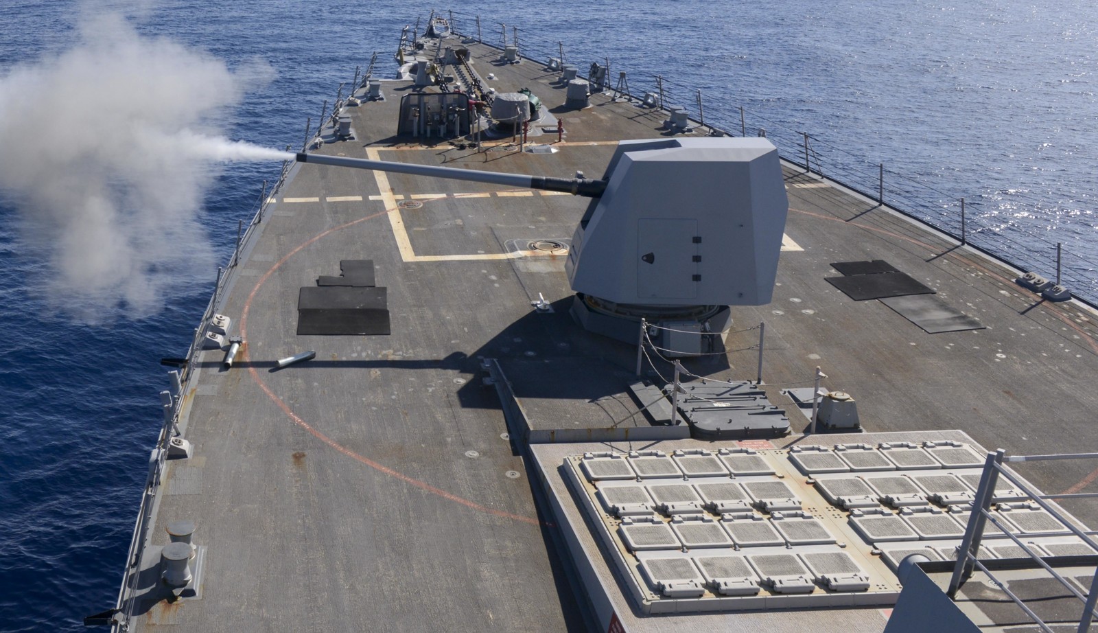 ddg-90 uss chafee arleigh burke class guided missile destroyer mk.45 mod.4 gun fire 54