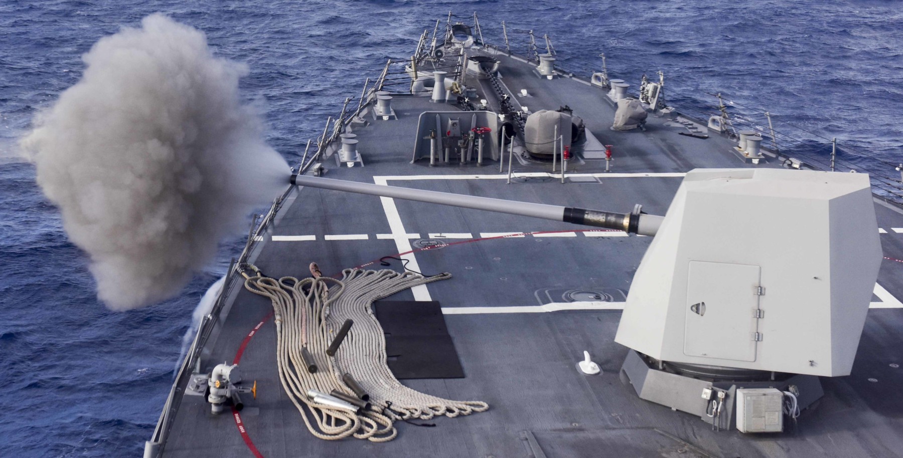 ddg-91 uss pinckney arleigh burke class guided missile destroyer rimpac gun fire 28