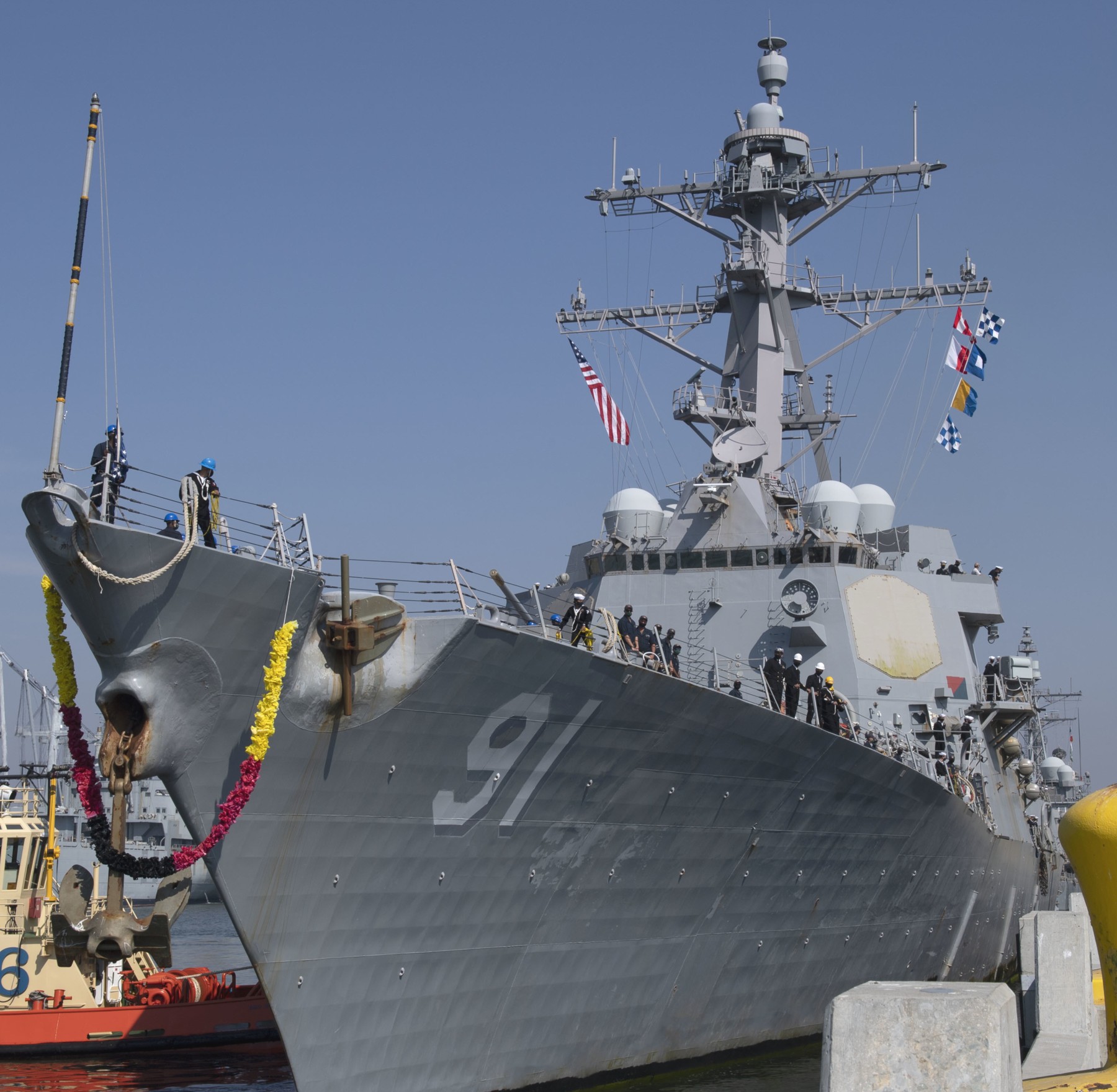 ddg-91 uss pinckney arleigh burke class guided missile destroyer naval base san diego california 82