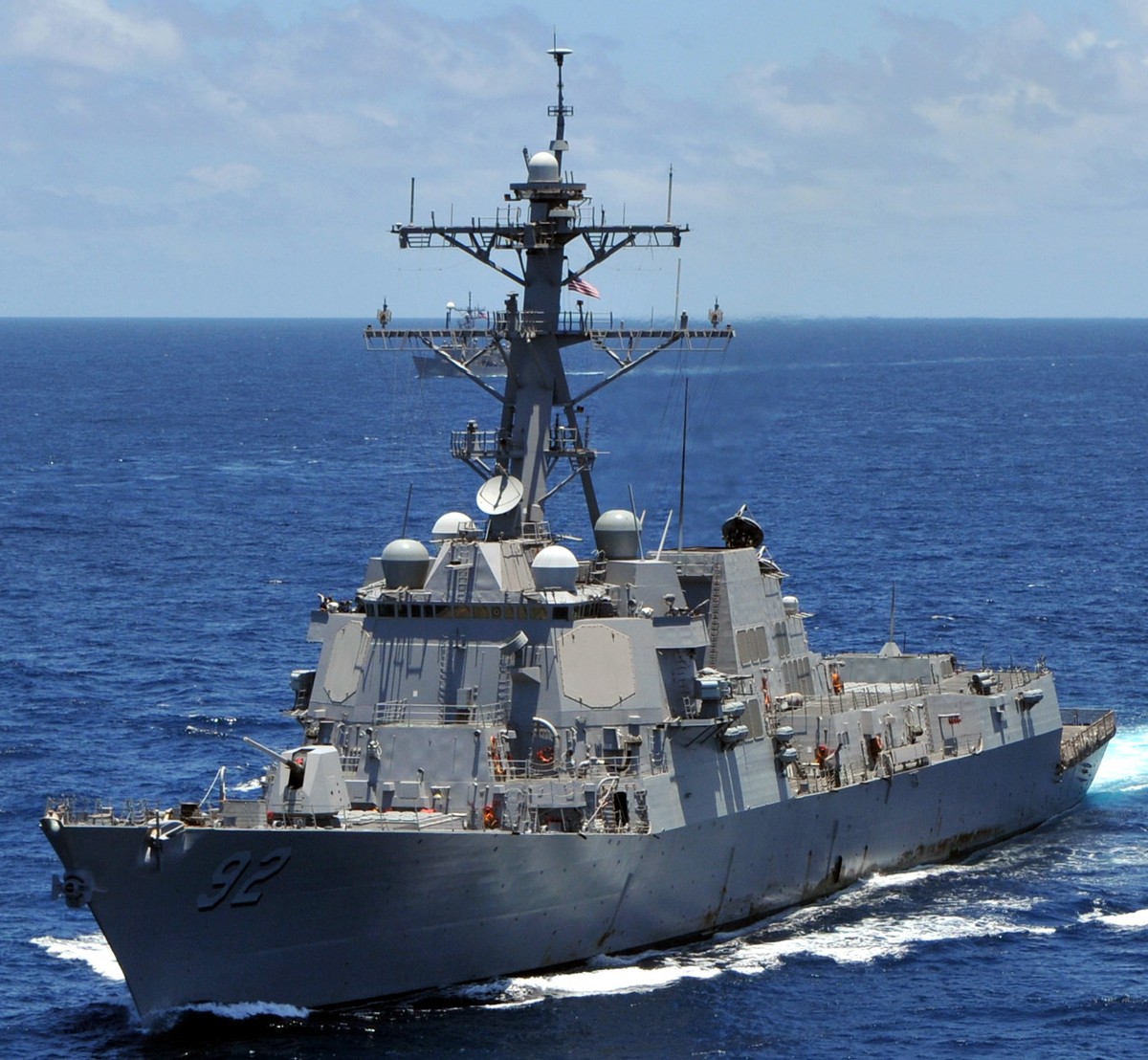 ddg-92 uss momsen arleigh burke class guided missile destroyer 11