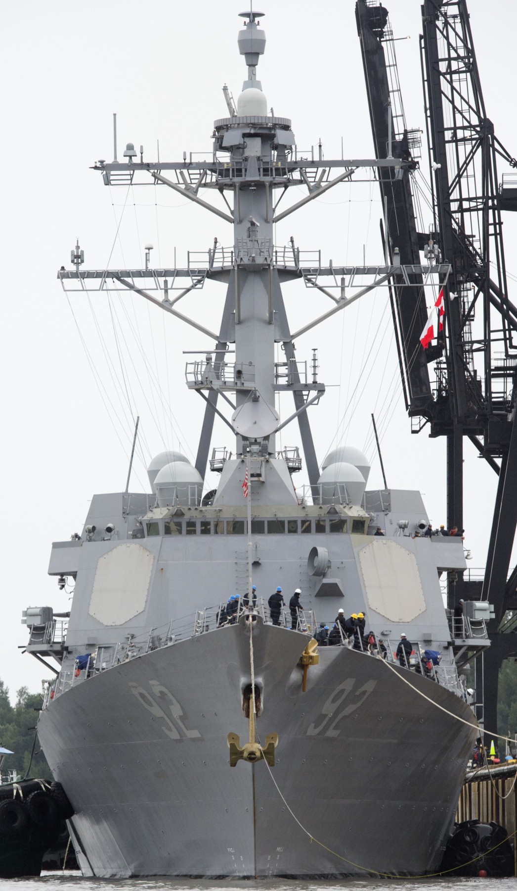 ddg-92 uss momsen arleigh burke class guided missile destroyer anchorage alaska 46