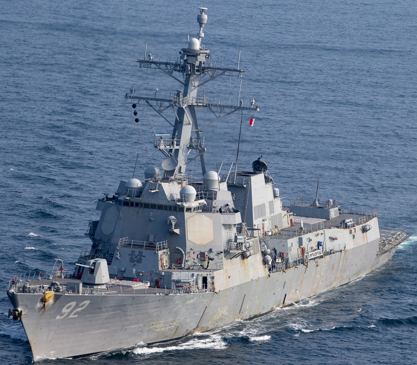 ddg-92 uss momsen arleigh burke class guided missile destroyer yellow sea 50