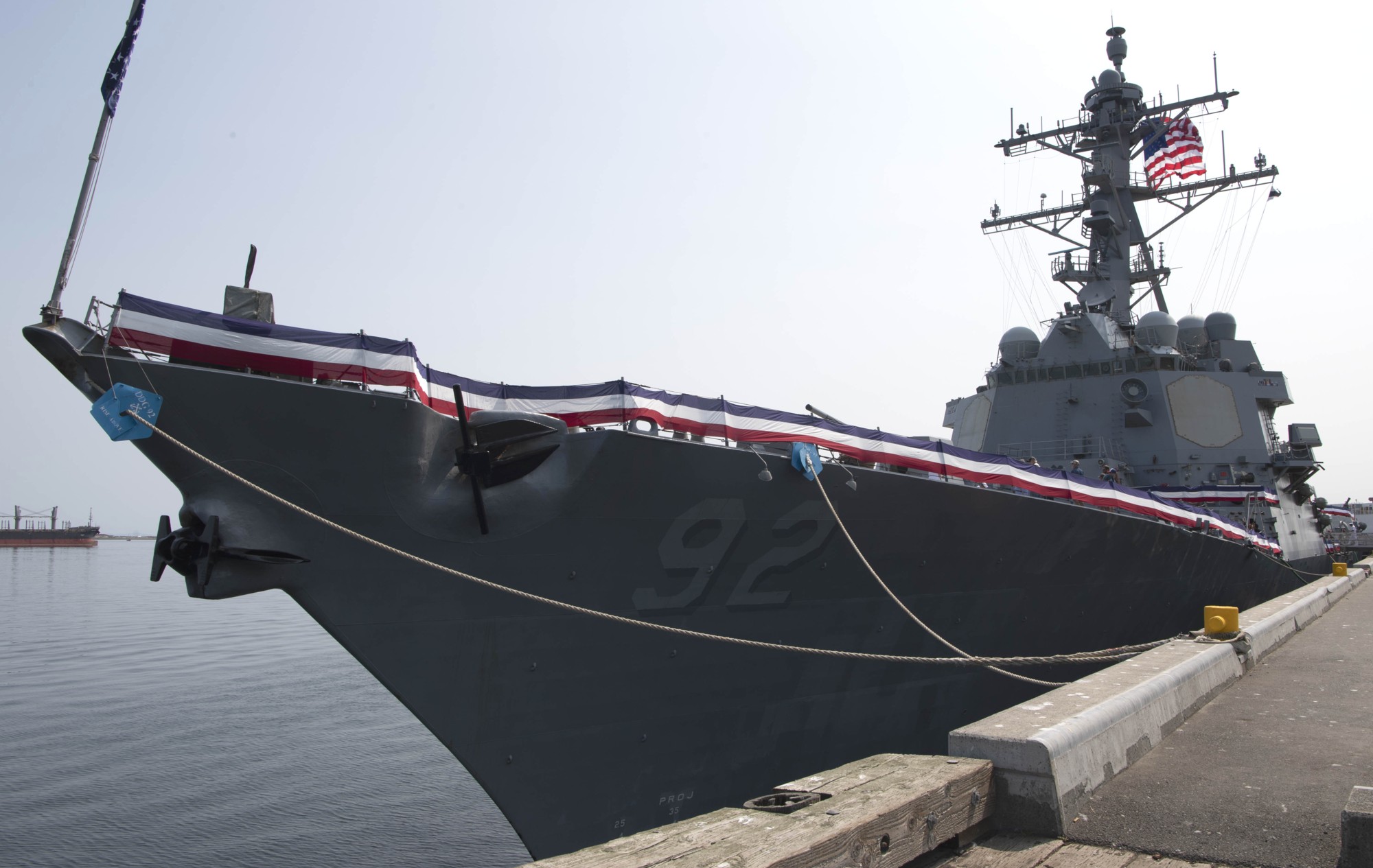 ddg-92 uss momsen arleigh burke class guided missile destroyer port angeles washington 70